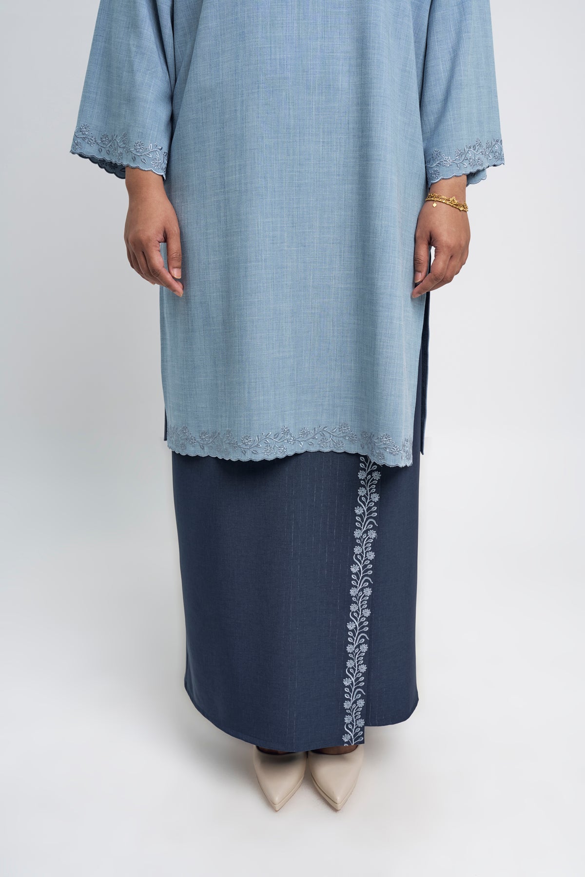 Setanjong Kurung Labuh - Blue