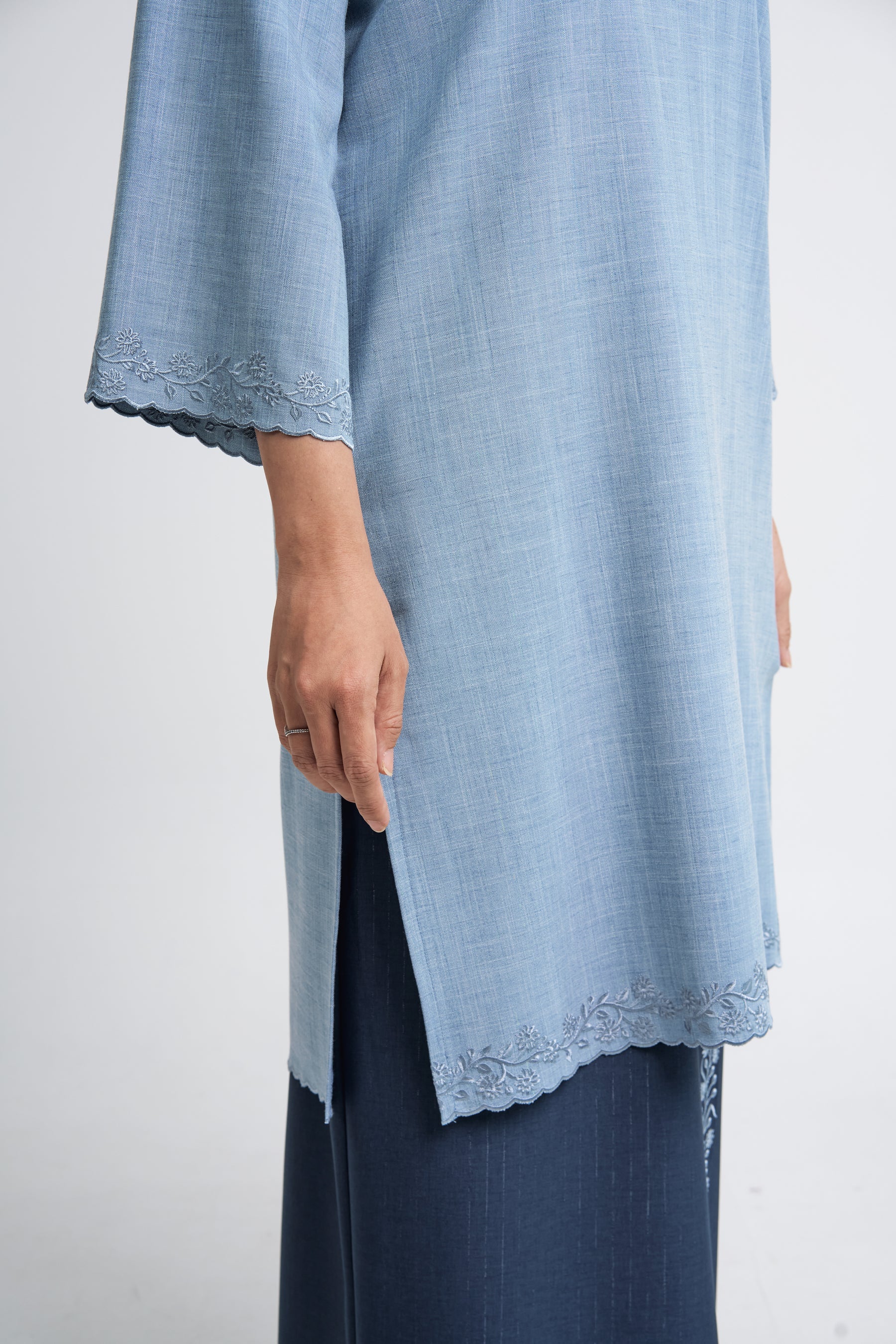 Setanjong Kurung Labuh - Blue