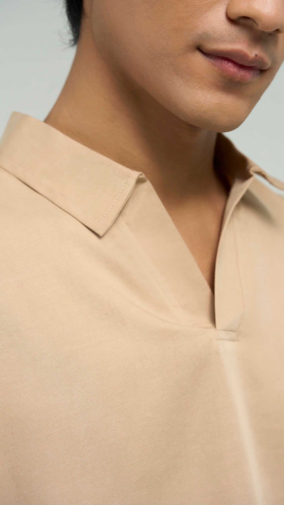 Tasor Loose Fit Open Collar Top - Brown