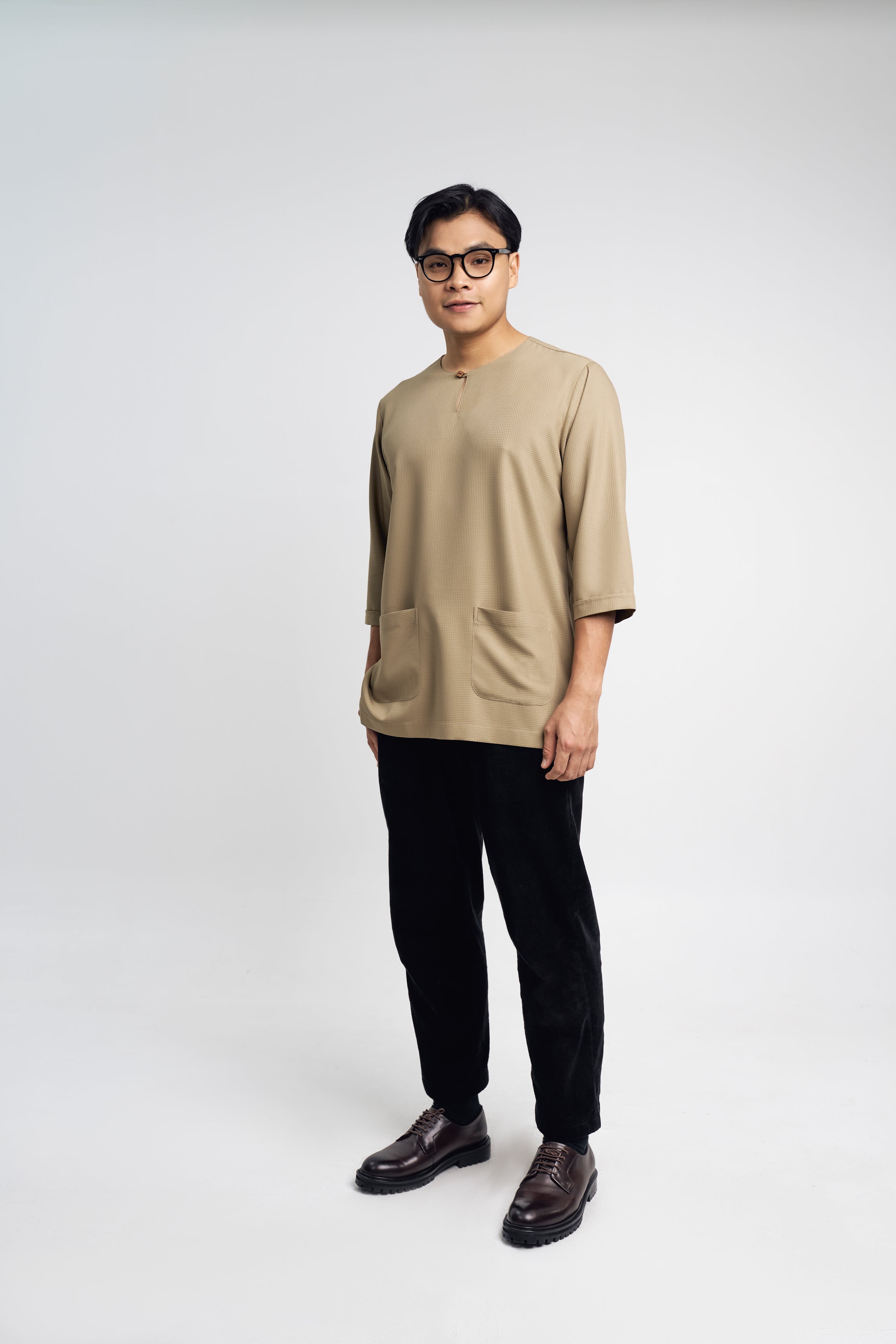 Nadim Men Top Three Quarter