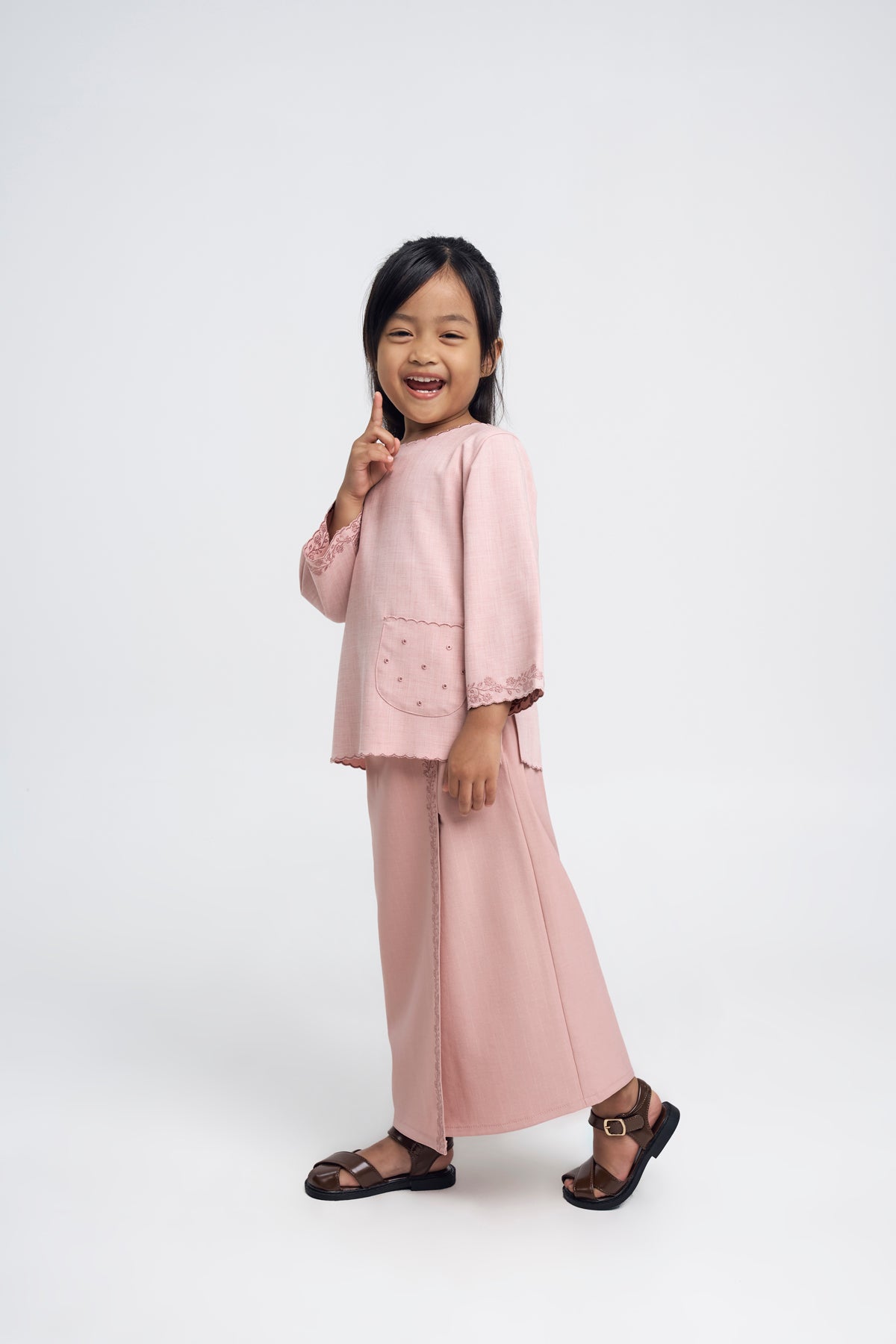 Setanjong Girl Kurung