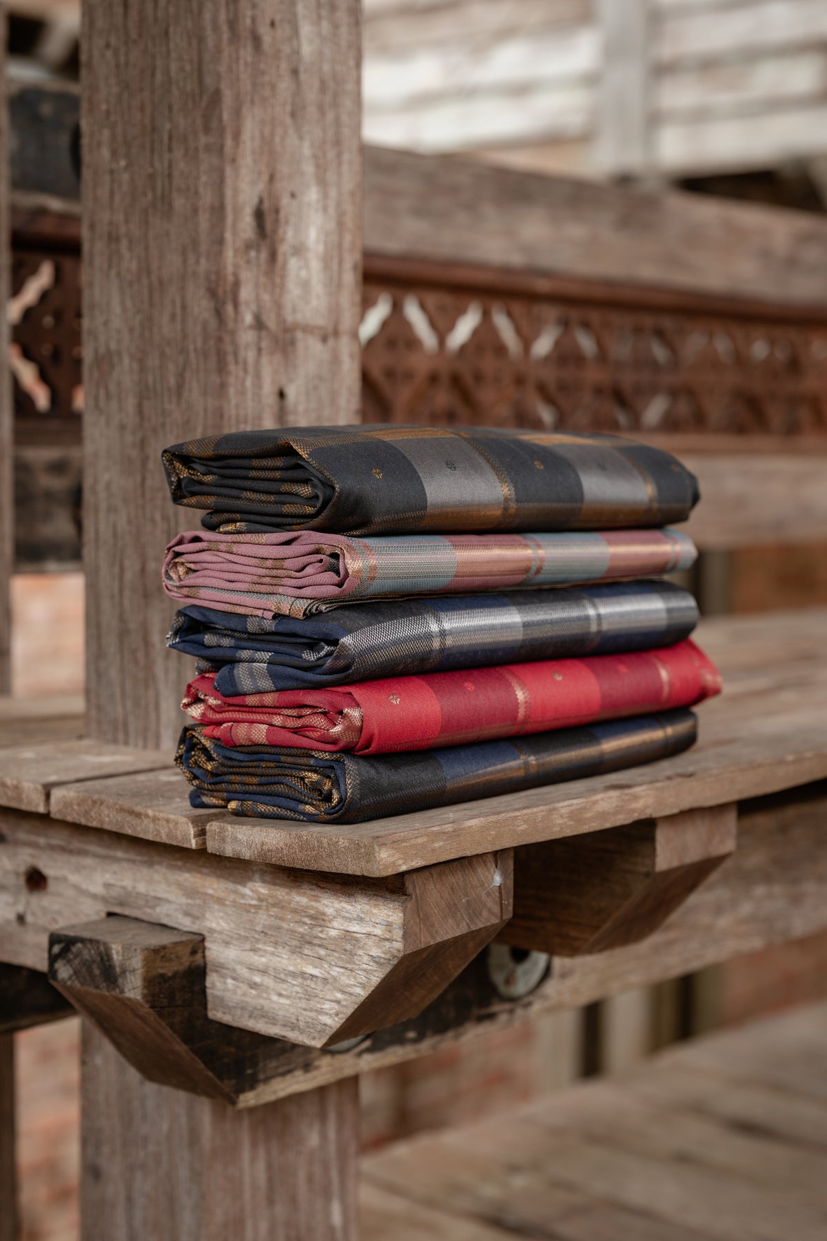 Samping Collection