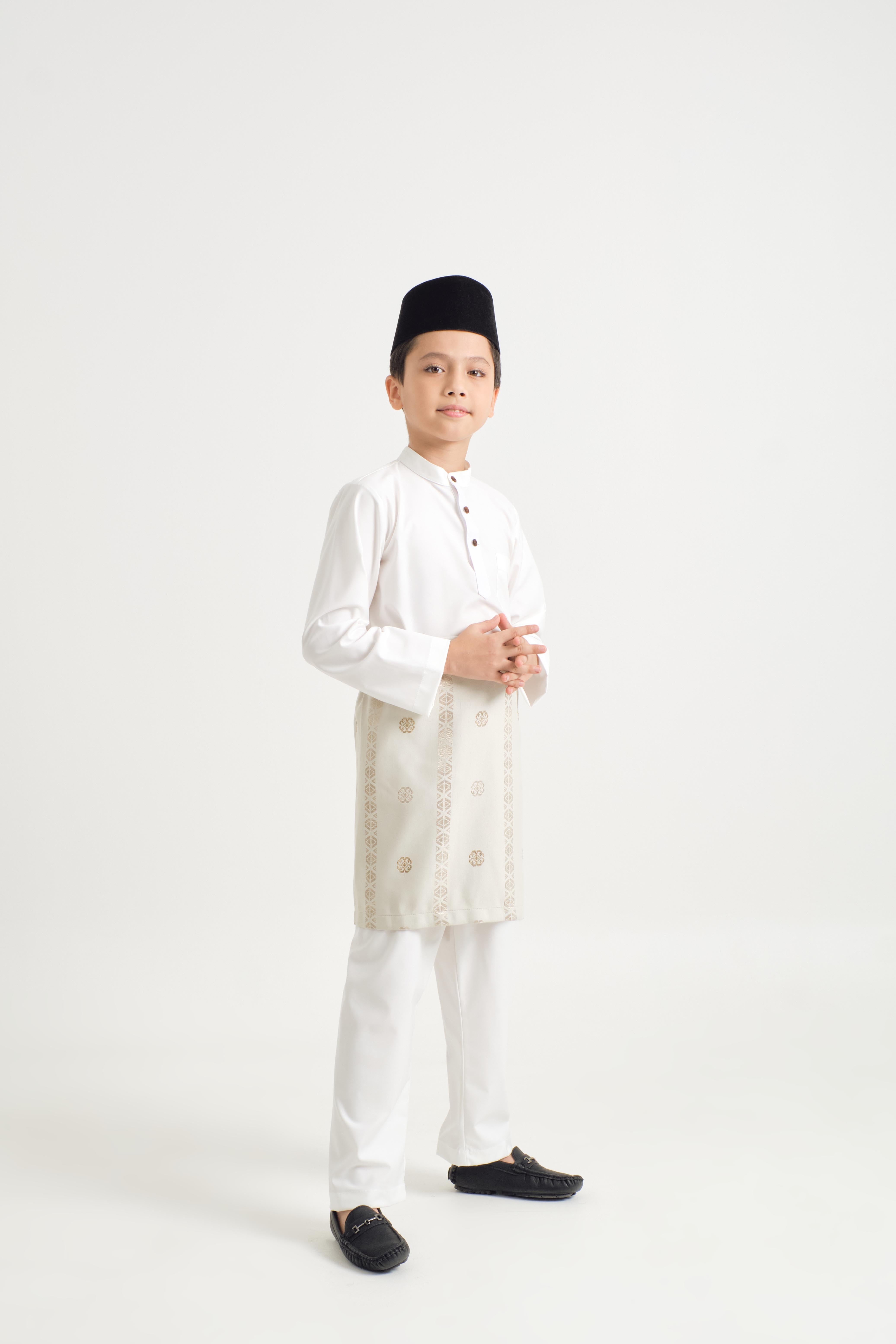 Patawali Boys Baju Melayu Cekak Musang - Antique White