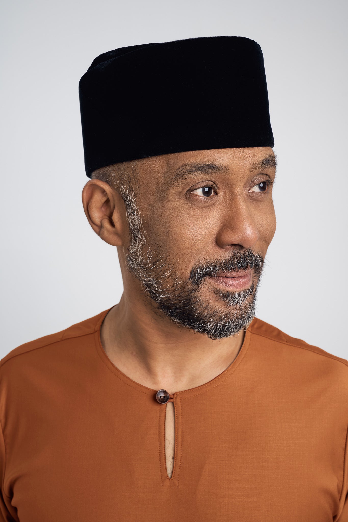 Patawali Modern Fit Baju Melayu Teluk Belanga - Apricot