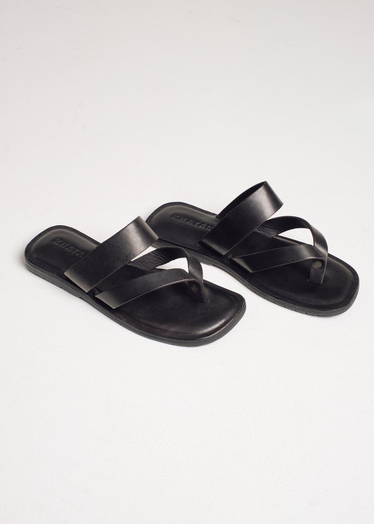 Sandal Toe-Post Strap Leather Sandal - Black