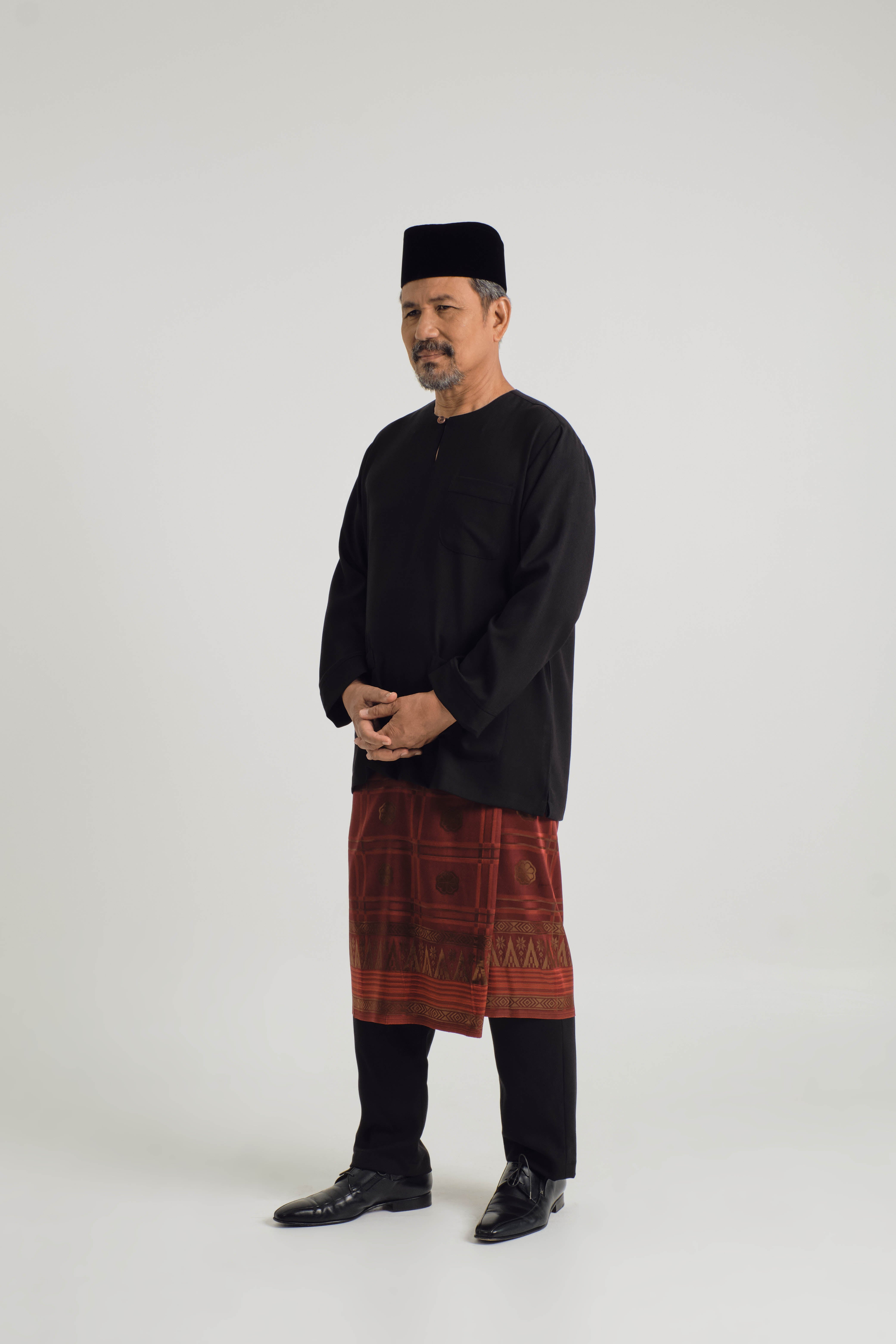 KHATAM x M.NASIR : Classic Fit Baju Melayu Teluk Belanga - Black