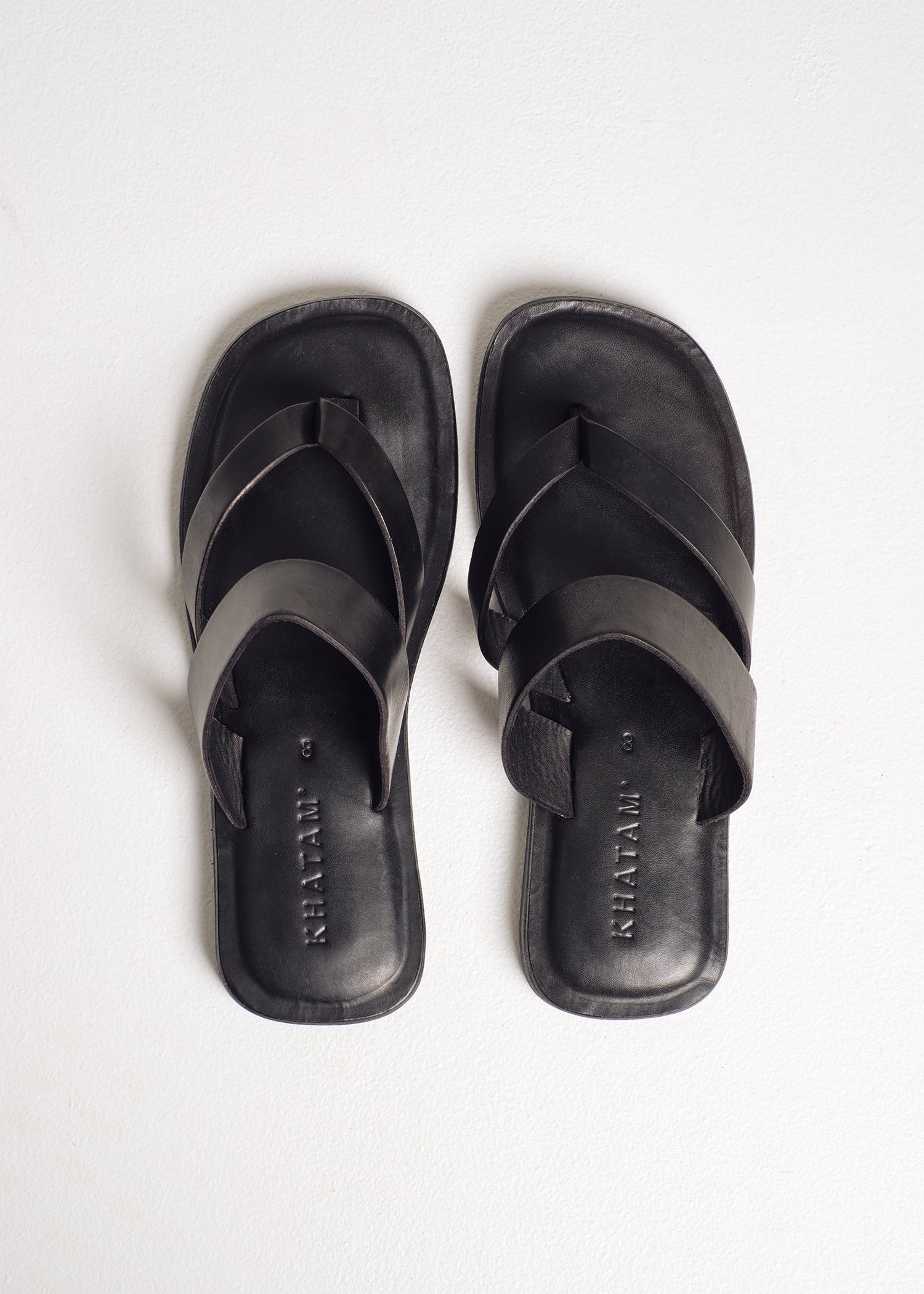 Sandal Toe-Post Strap Leather Sandal - Black