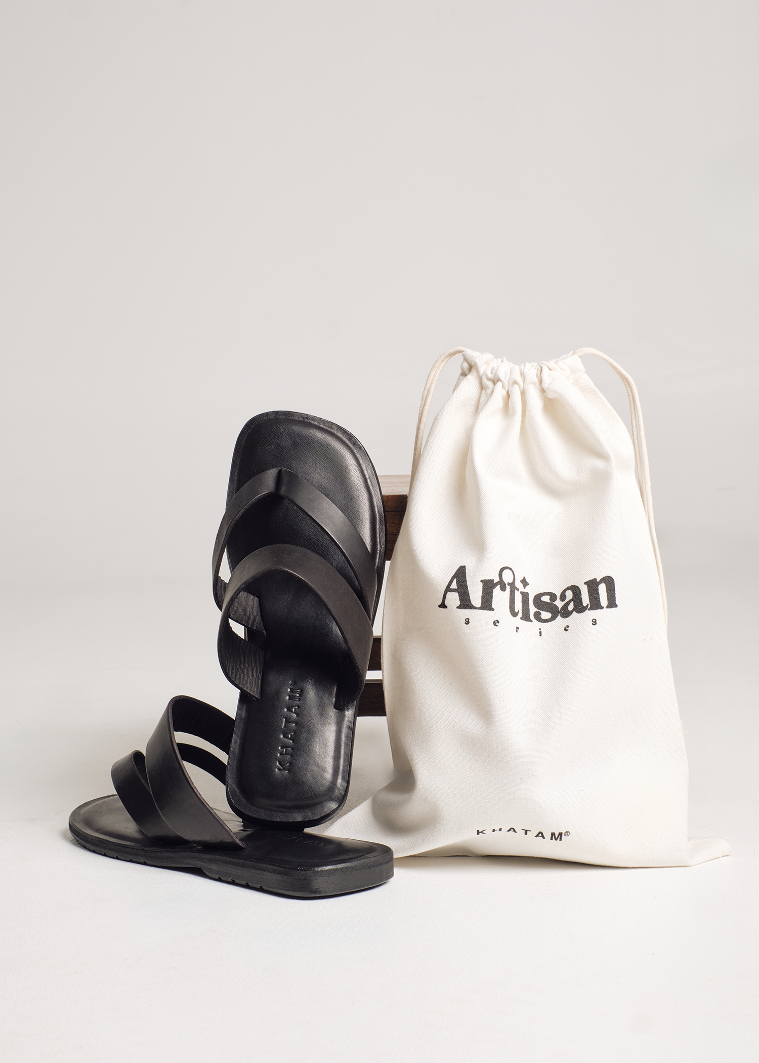 Sandal Toe-Post Strap Leather - Black