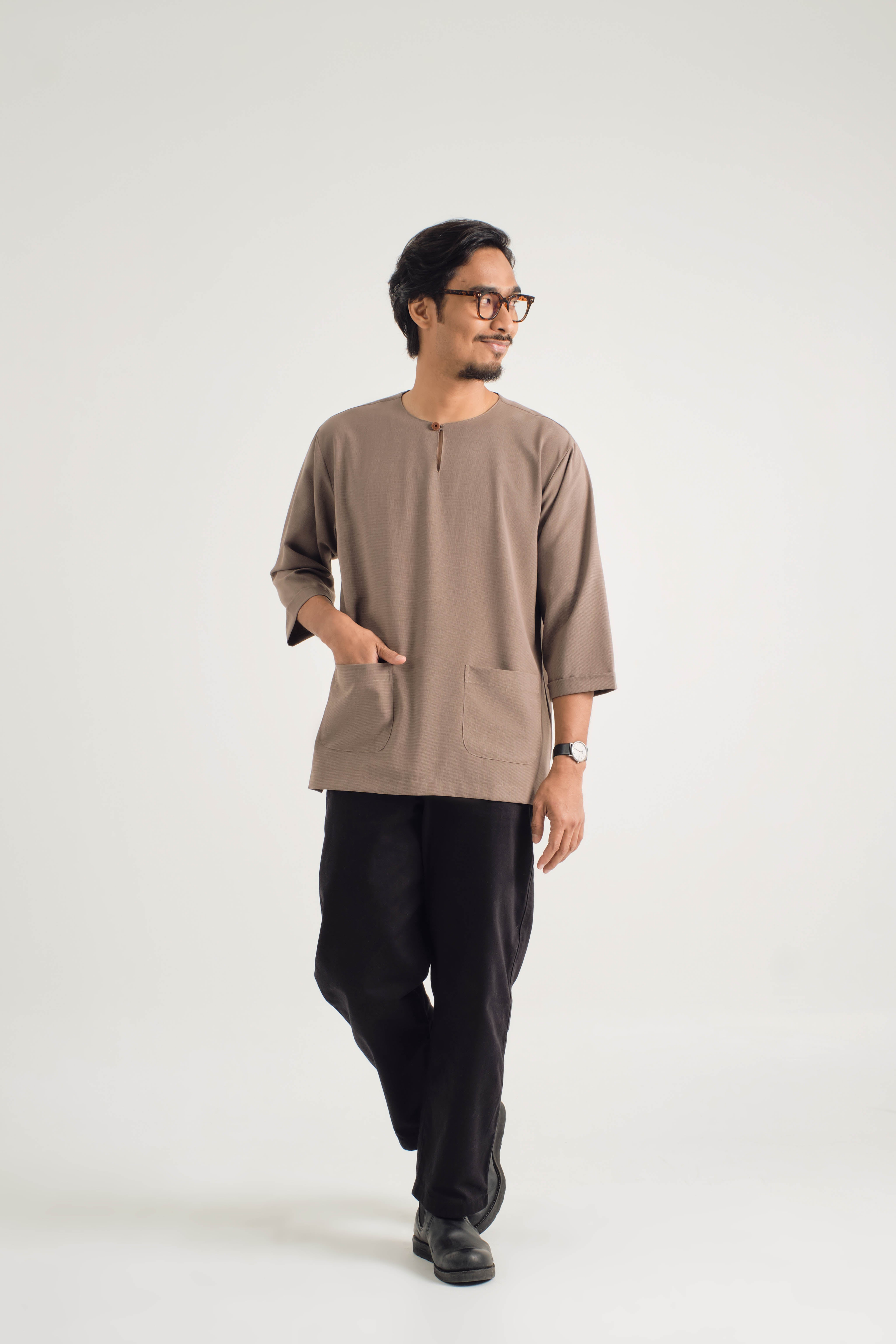 Tebalaya Three Quarter Sleeve Top - Checkered Coffee Brown