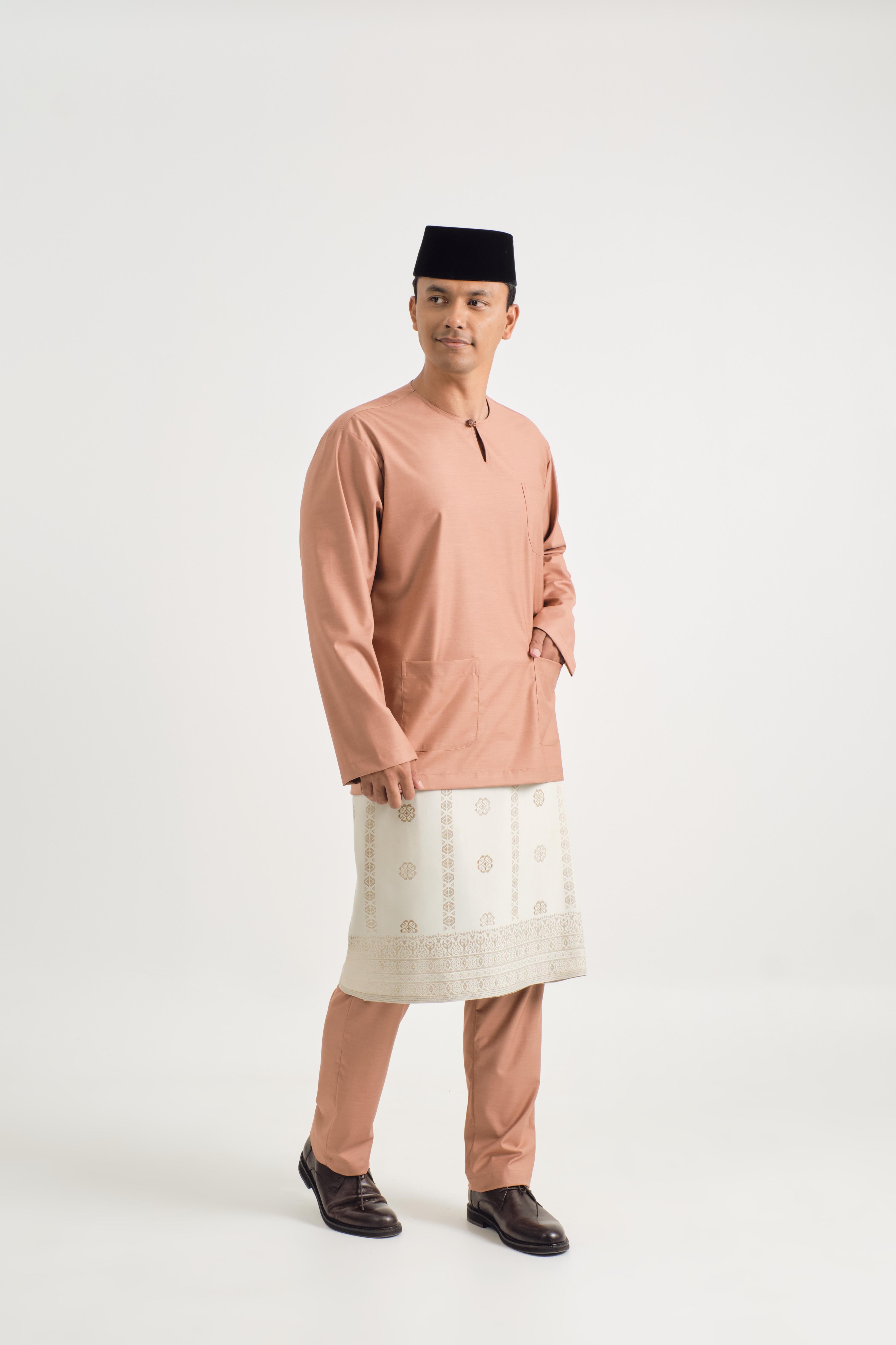 Patawali Classic Fit Baju Melayu Teluk Belanga - Clay Brown