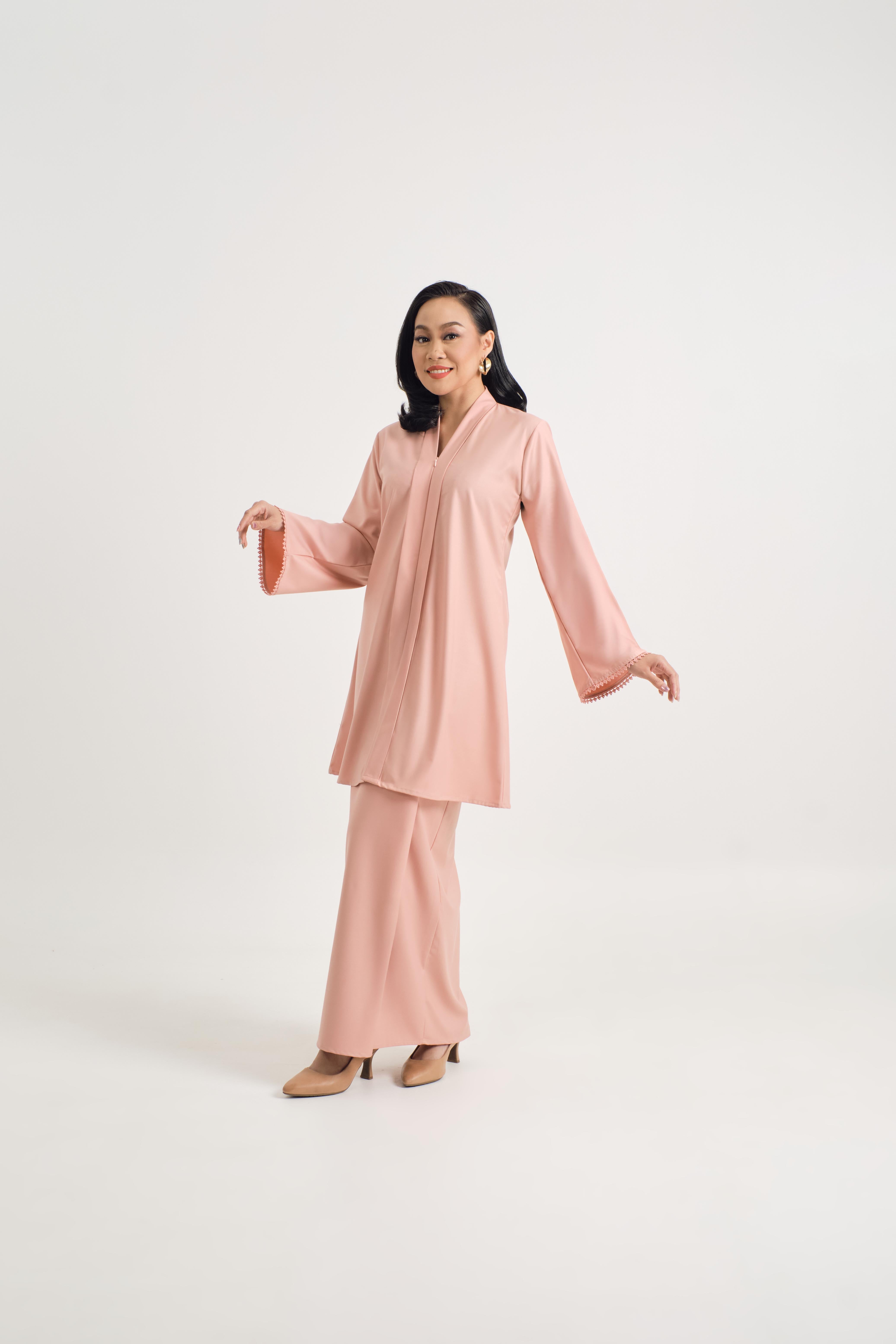 Patawali Baju Kebaya - Coral