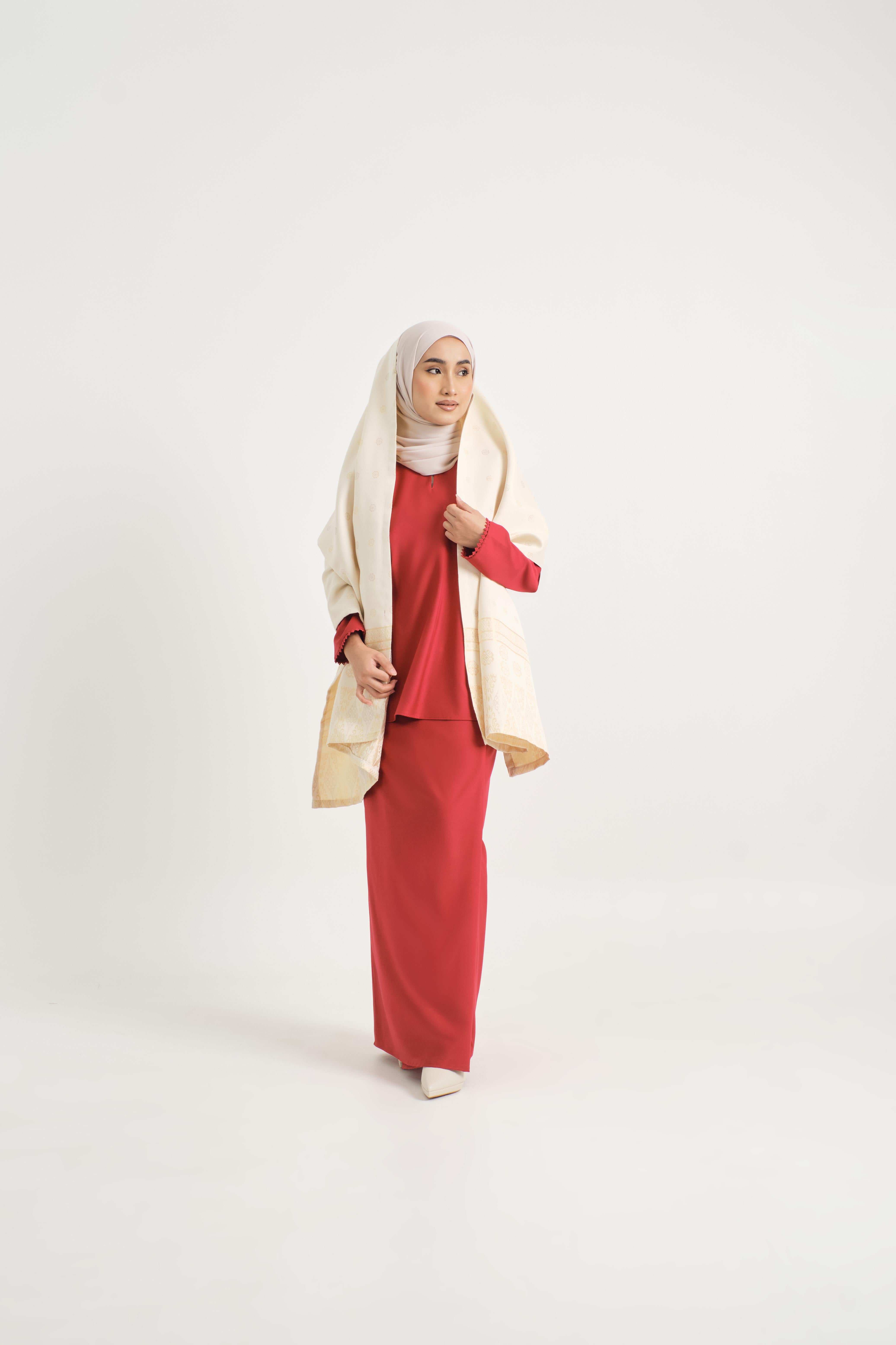 Patawali Baju Kurung - Crimson Red