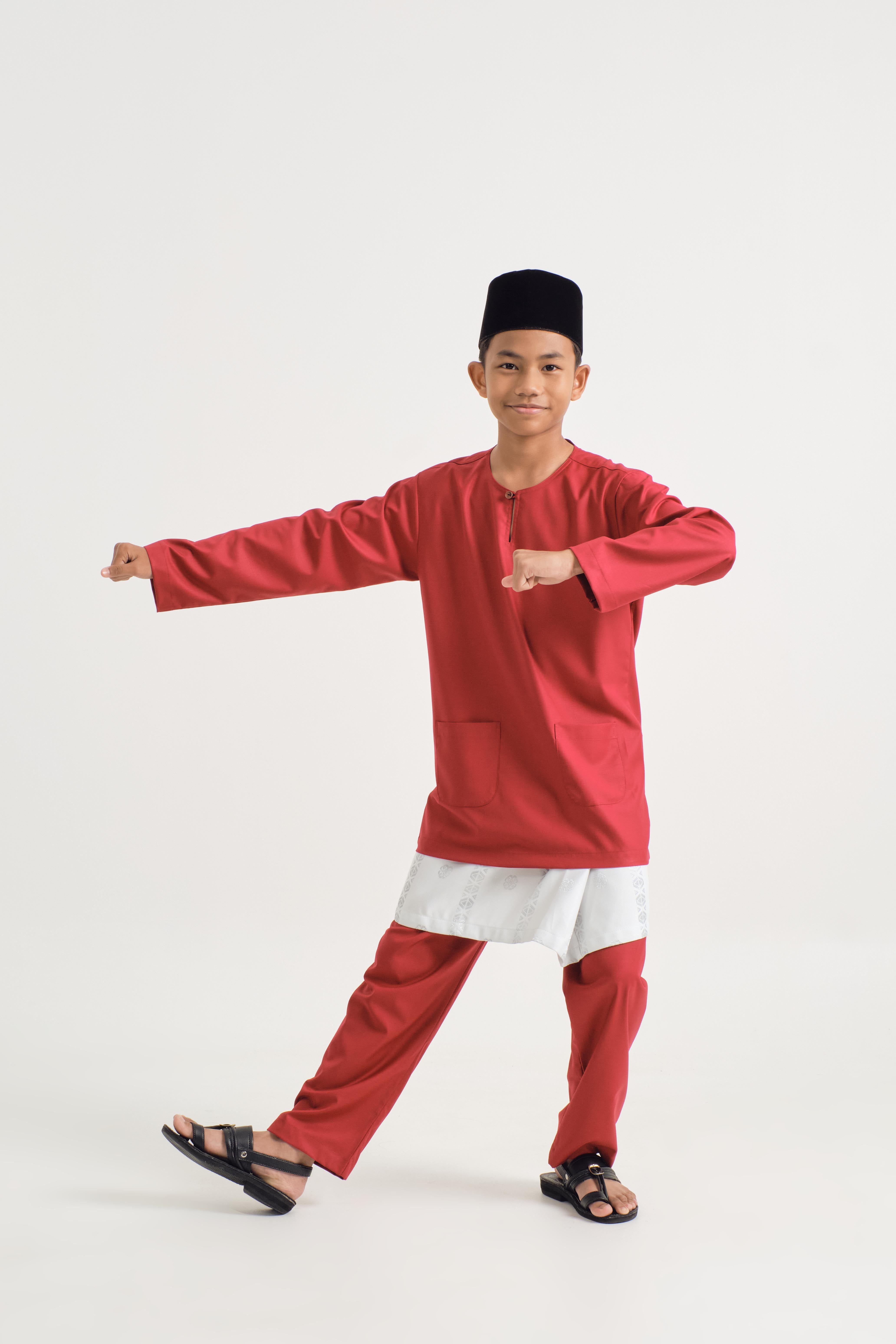 Patawali Boys Baju Melayu Teluk Belanga - Crimson Red