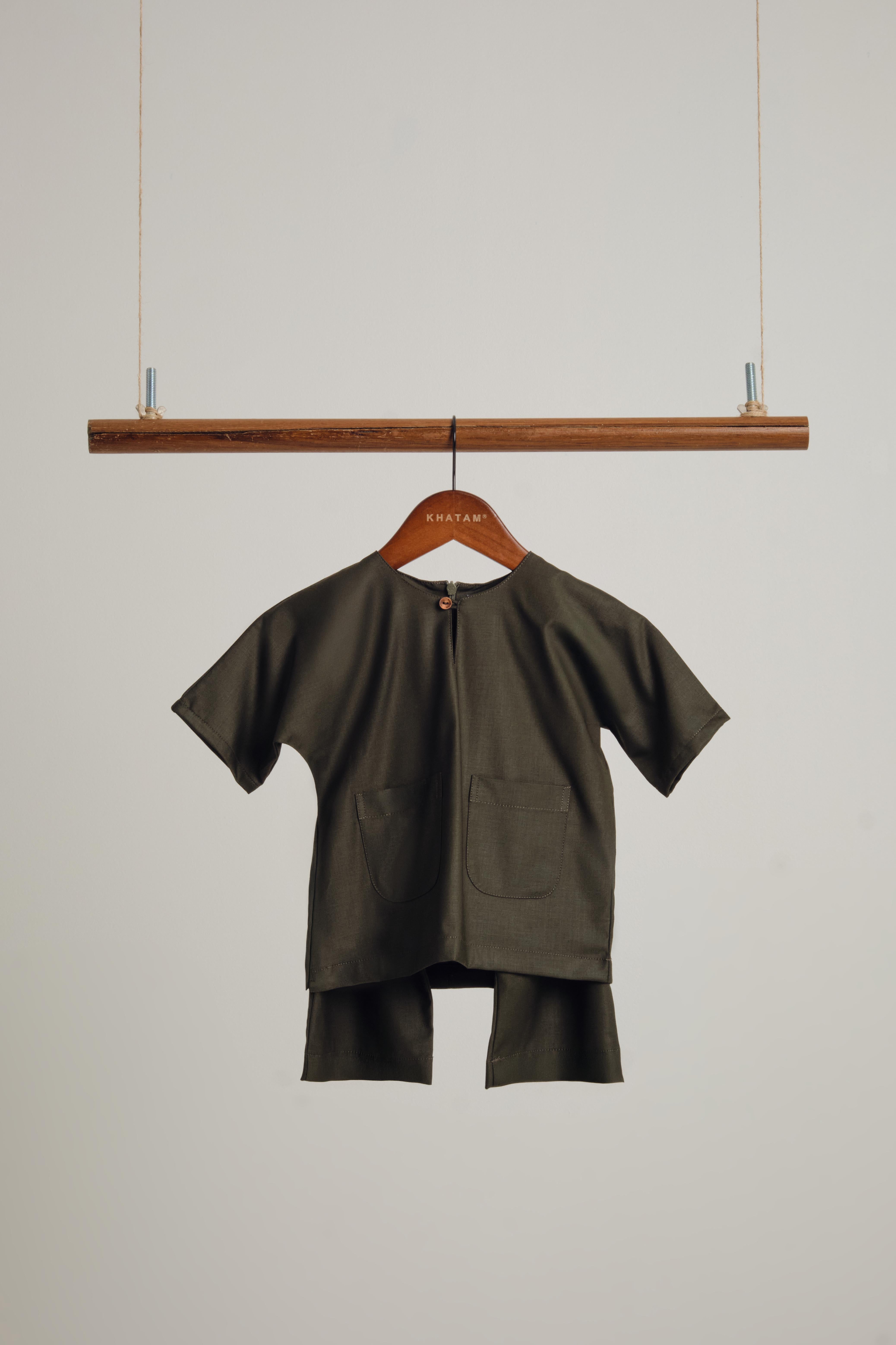 Patawali Baby Boys Baju Melayu Teluk Belanga - Dark Army Green