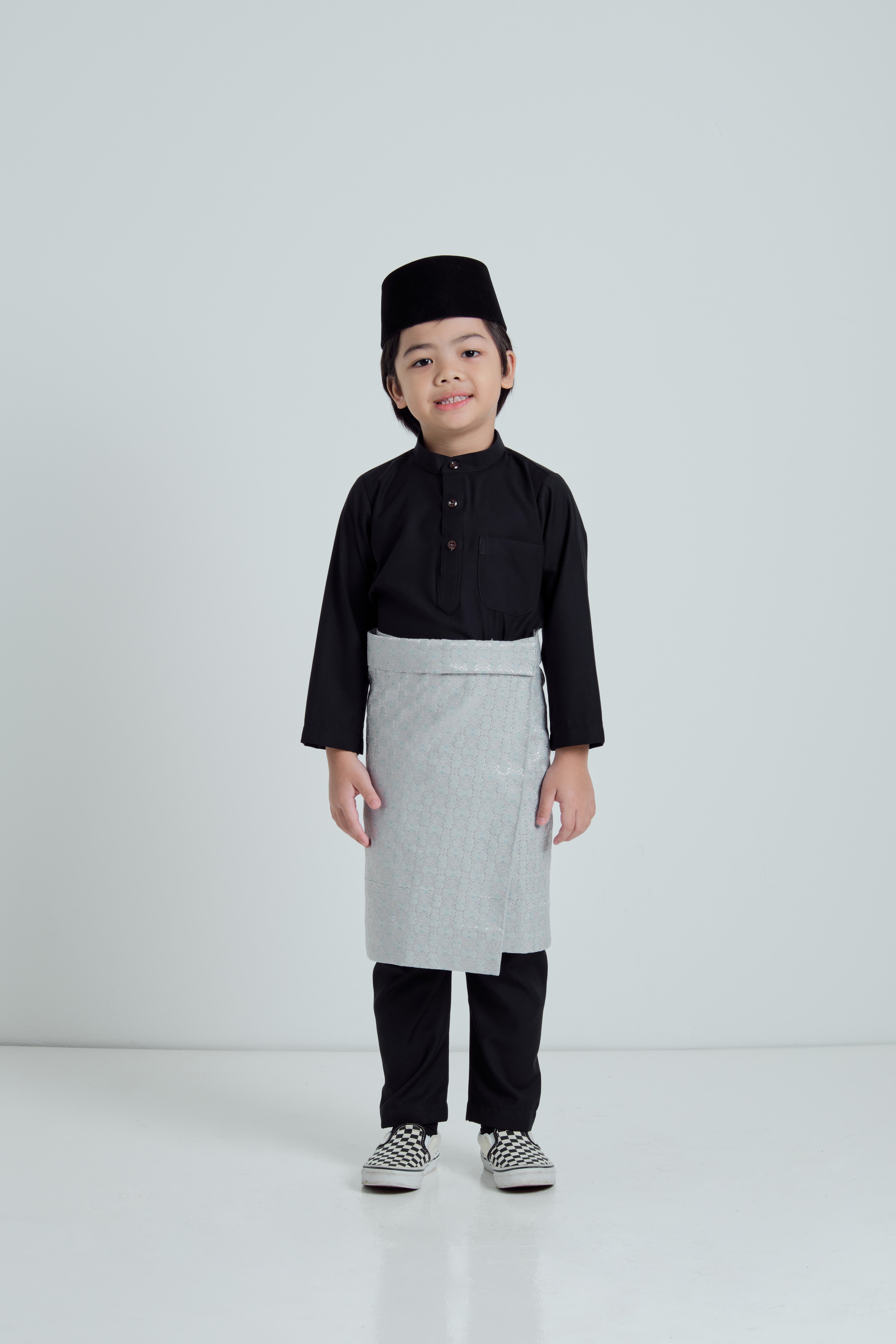 Patawali Boys Baju Melayu Cekak Musang - Deep Black