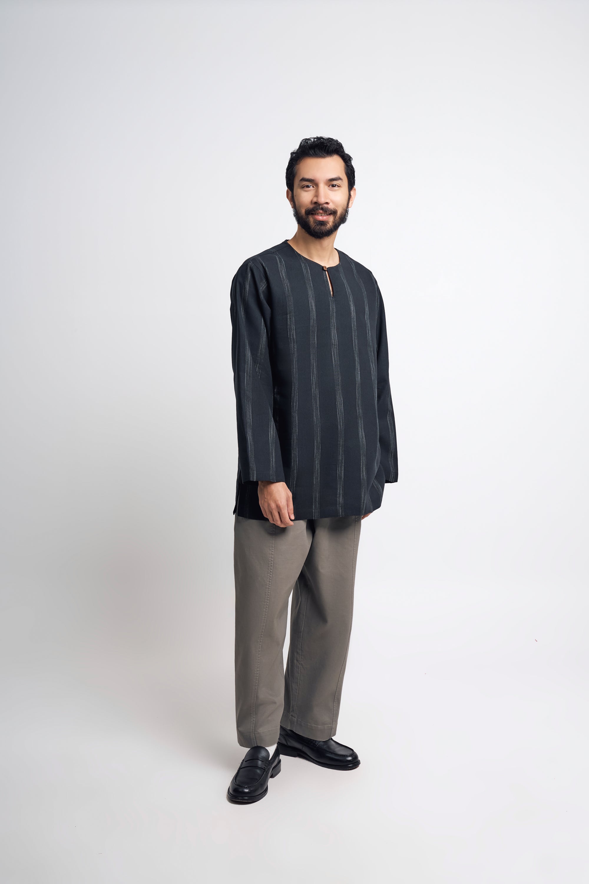 Detak Modern Fit Long Sleeves Top -  Black