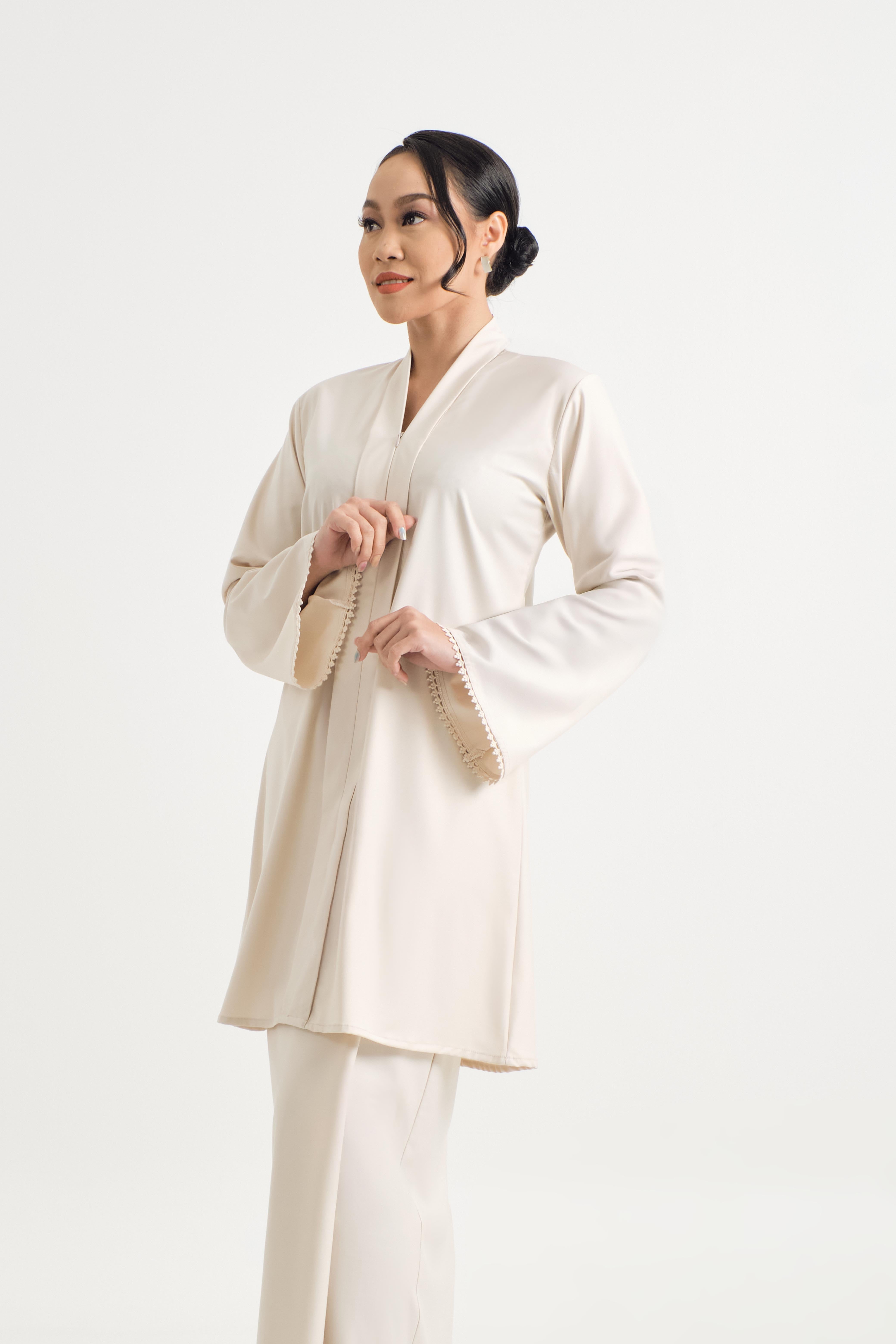 Patawali Baju Kebaya - Ecru Beige