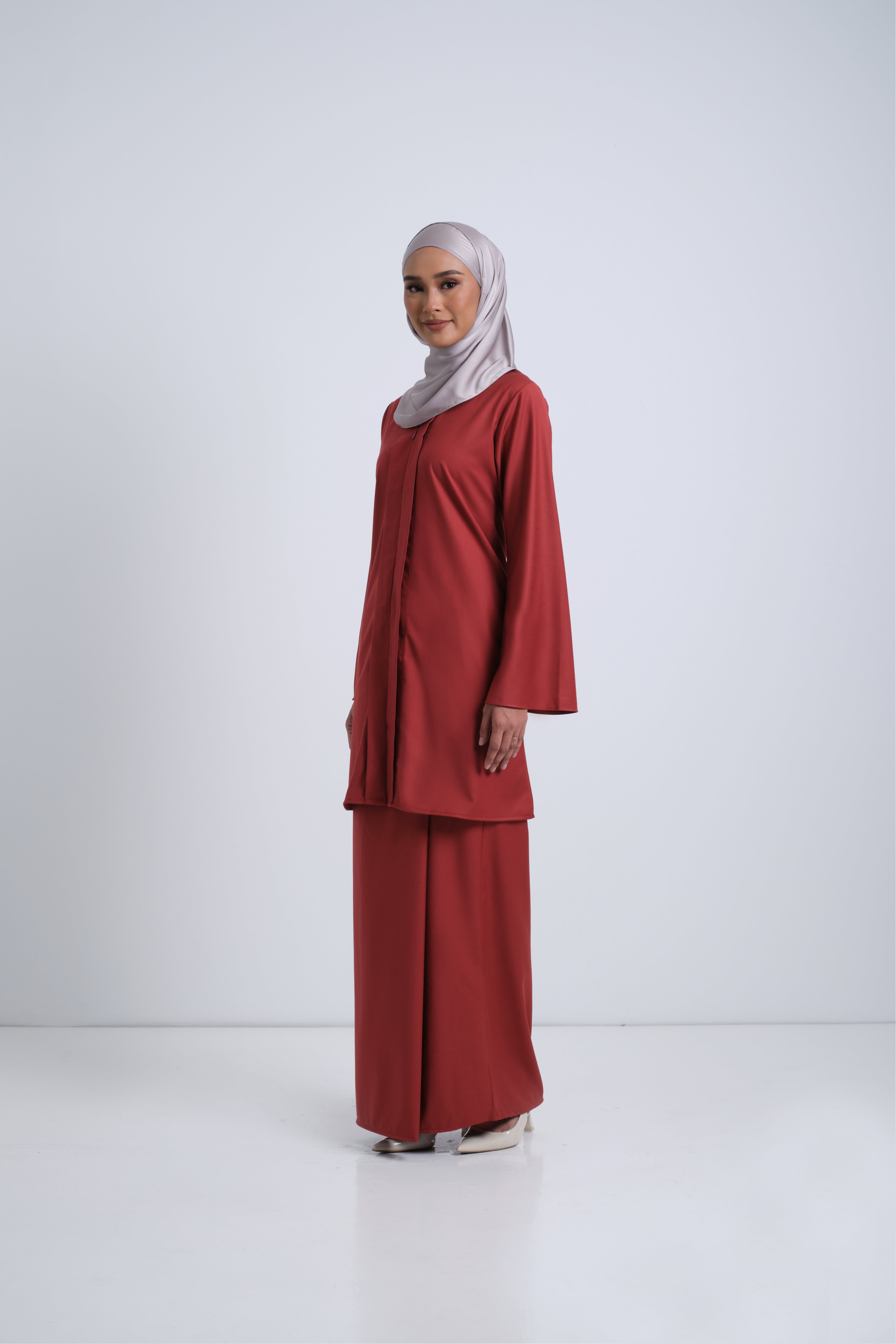 Patawali Baju Kebaya - Brick Red