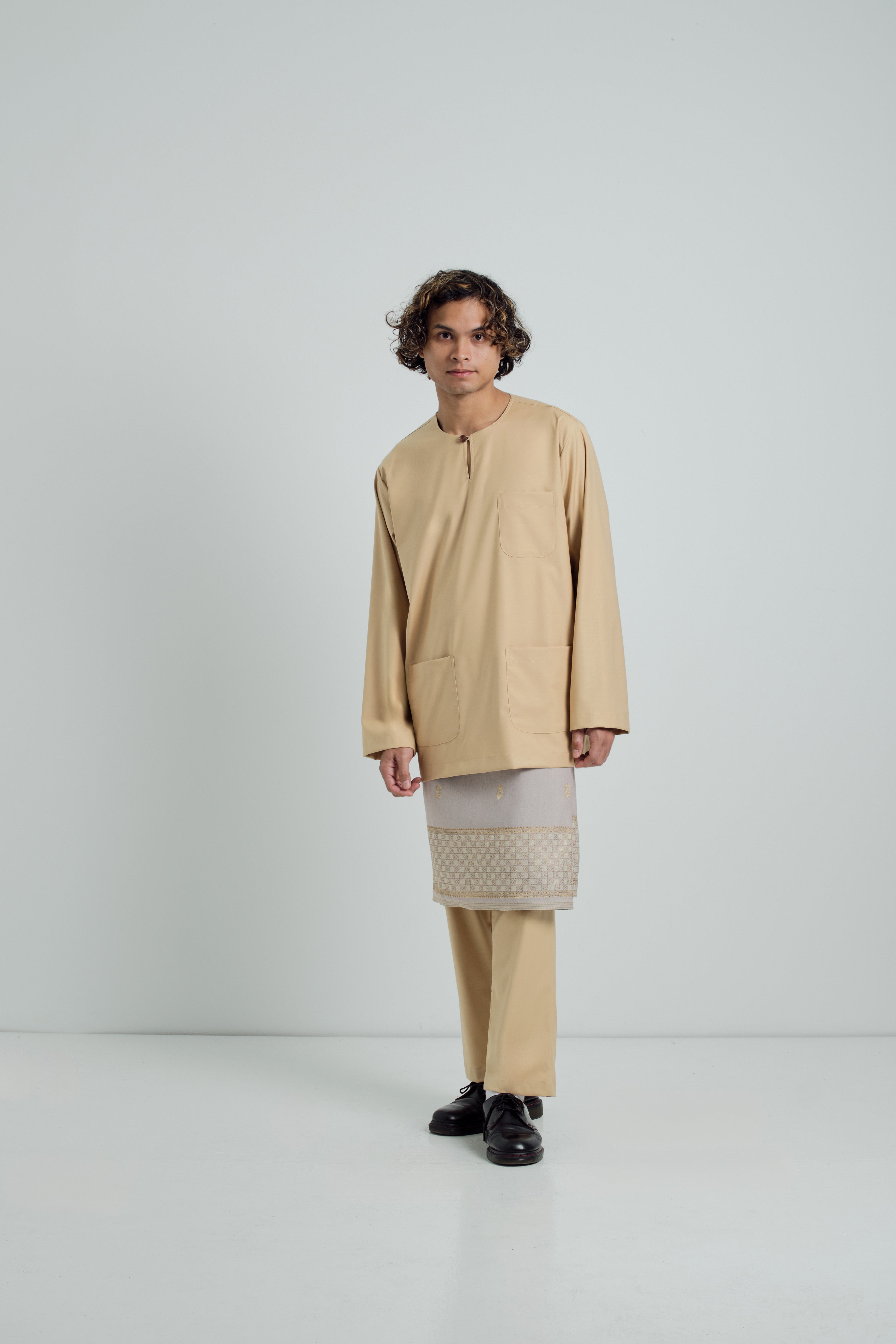 Patawali Classic Fit Baju Melayu Teluk Belanga - Golden Rod