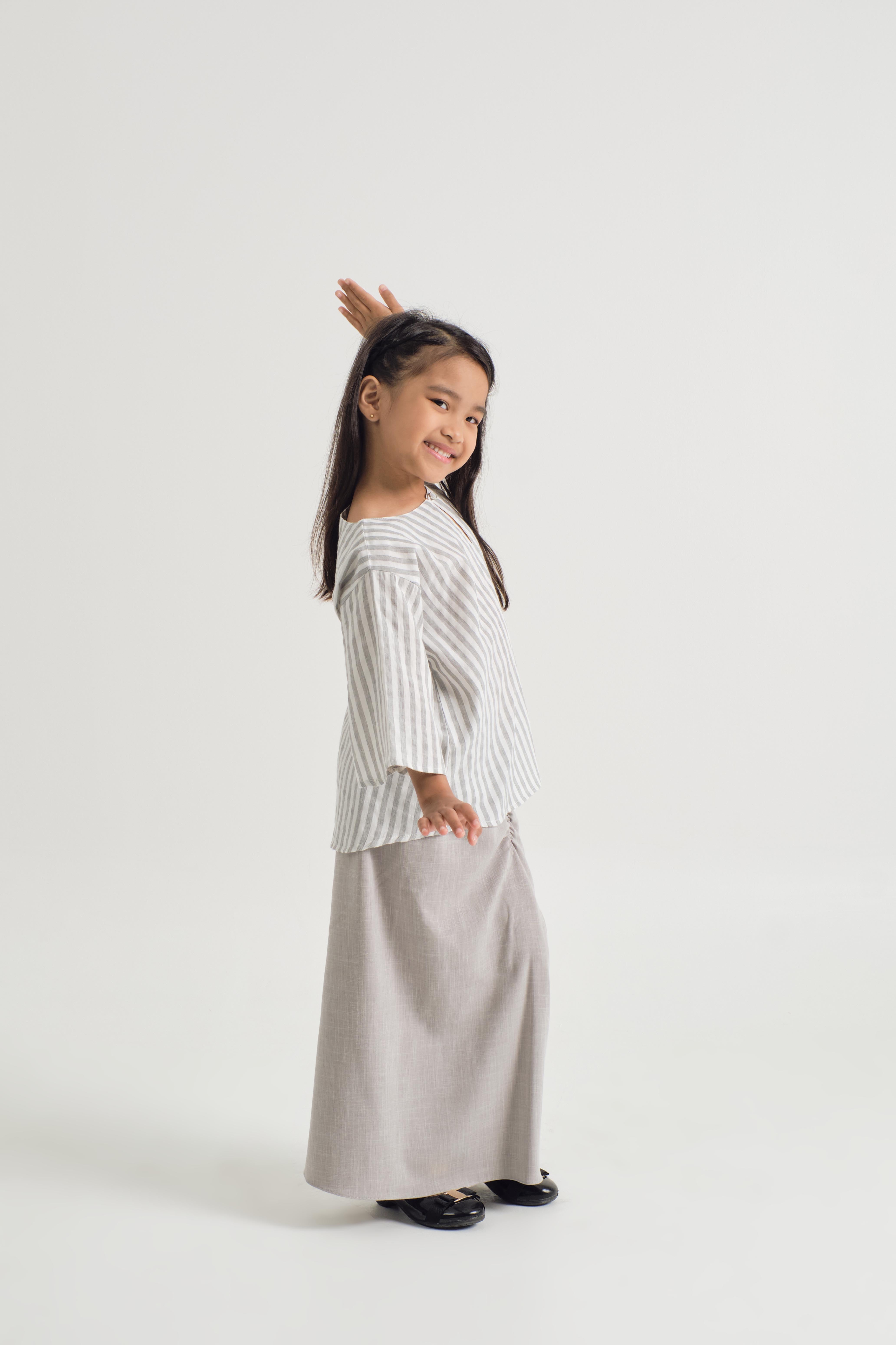 Pangku Girls Kurung Kedah - Stripe Grey