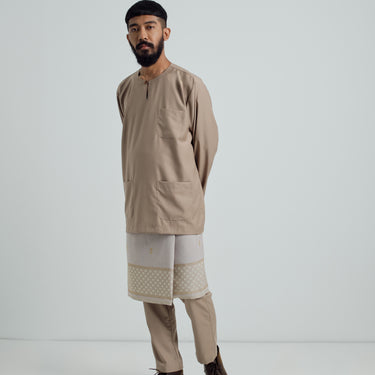 Patawali Classic Fit Baju Melayu Teluk Belanga - Hazelnut