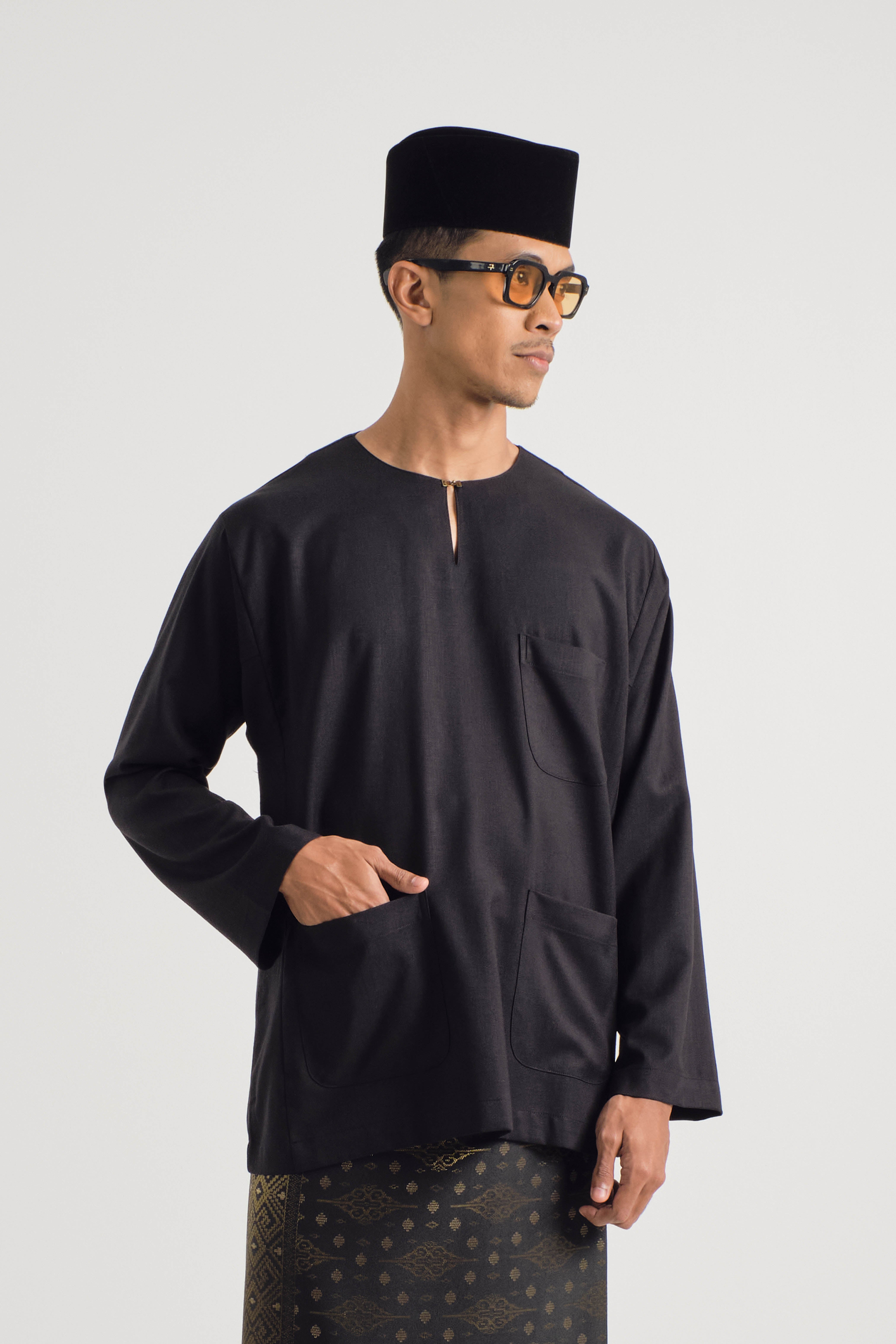 OG' Series Baju Melayu Teluk Belanga Klasik Seluar Ikat - Hitam Tundra