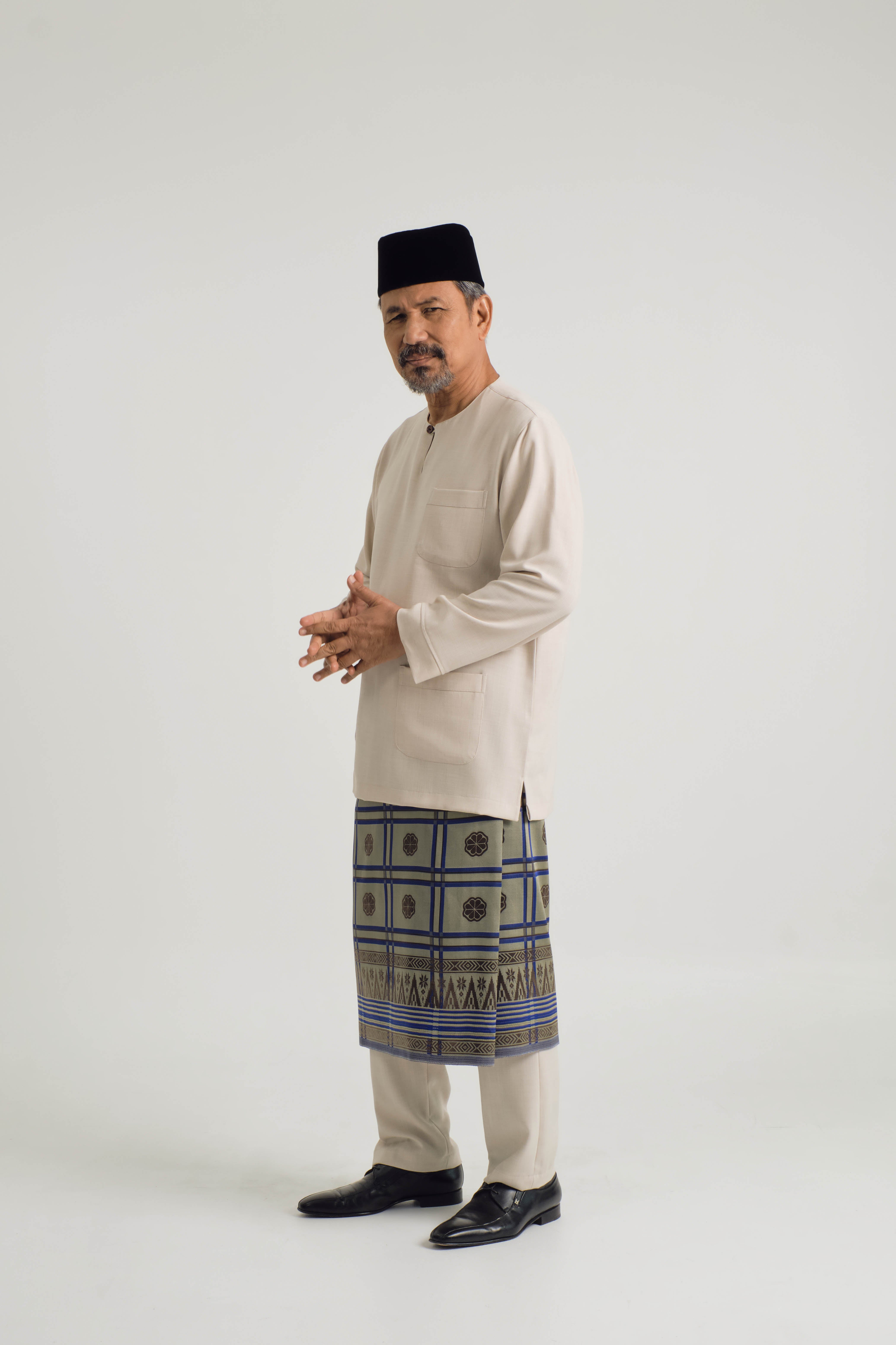 KHATAM x M.NASIR : Classic Fit Baju Melayu Teluk Belanga - Beige