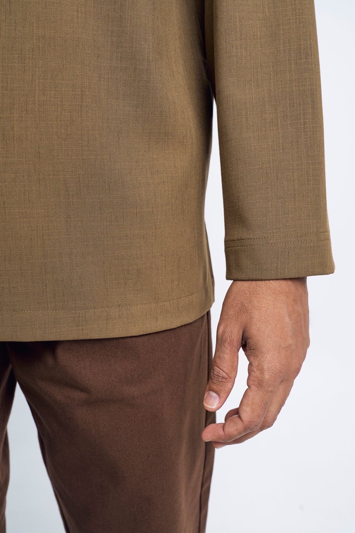 Kemudi Modern Fit Long Sleeves Top - Olive