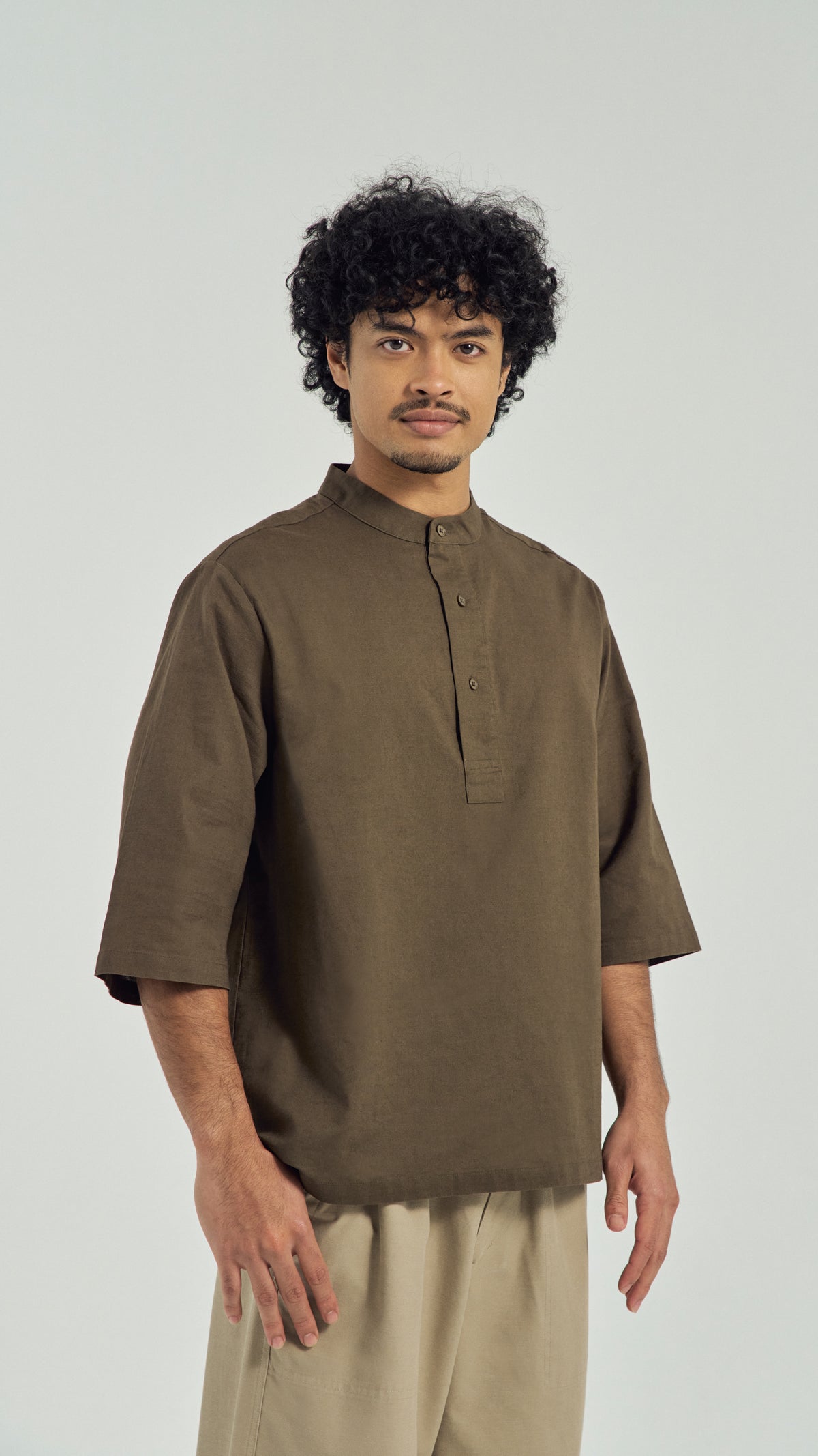 Kuadra Loose Fit Men Top Quarter Sleeve - Burnt Olive