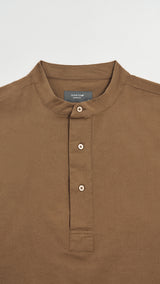 Kuadra Loose Fit Men Top Quarter Sleeve - Brown