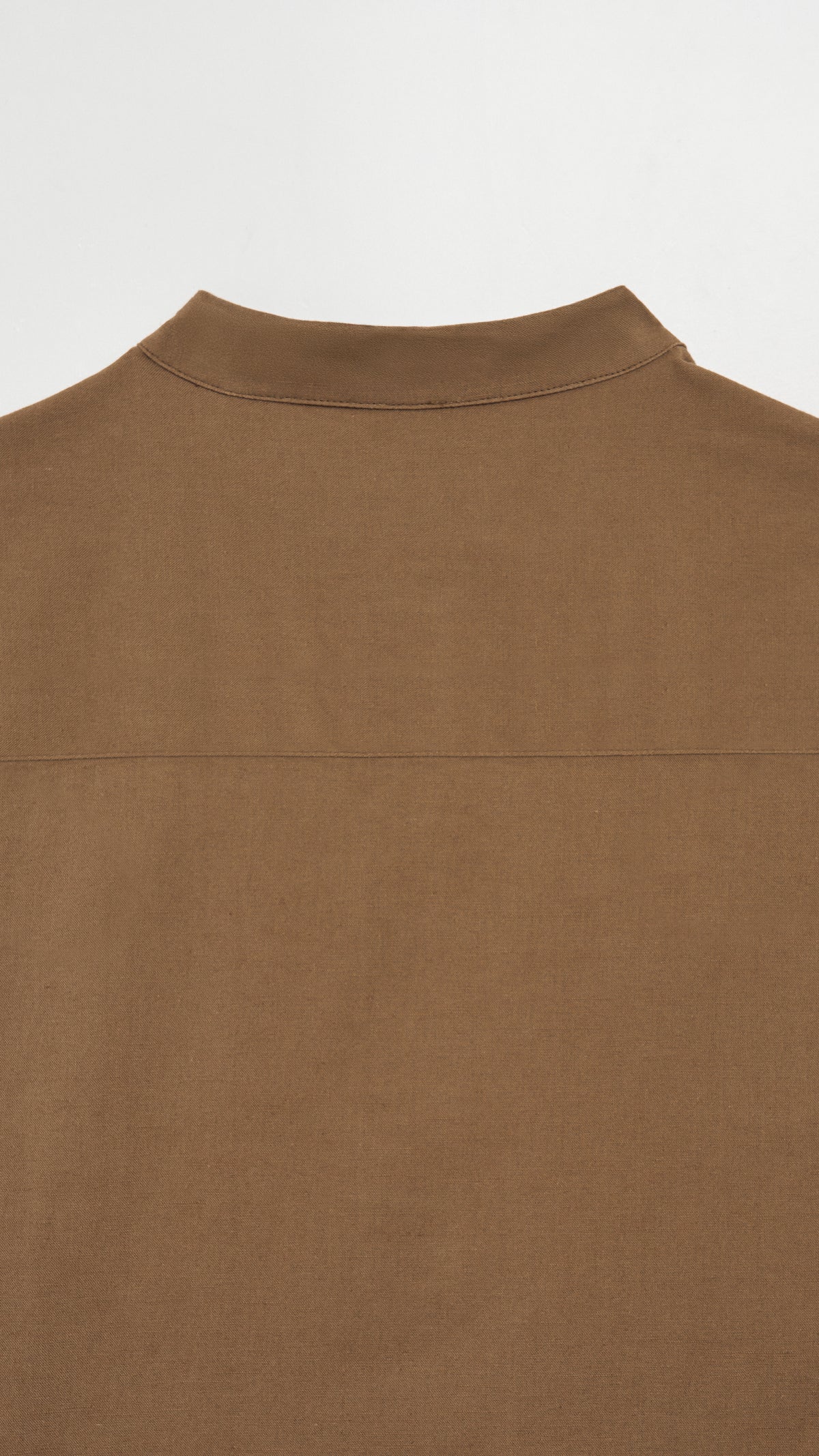 Kuadra Loose Fit Men Top Quarter Sleeve - Brown