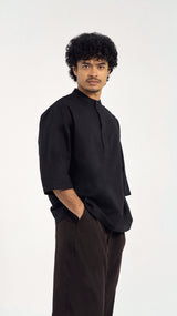 Kuadra Loose Fit Men Top Quarter Sleeve - Black