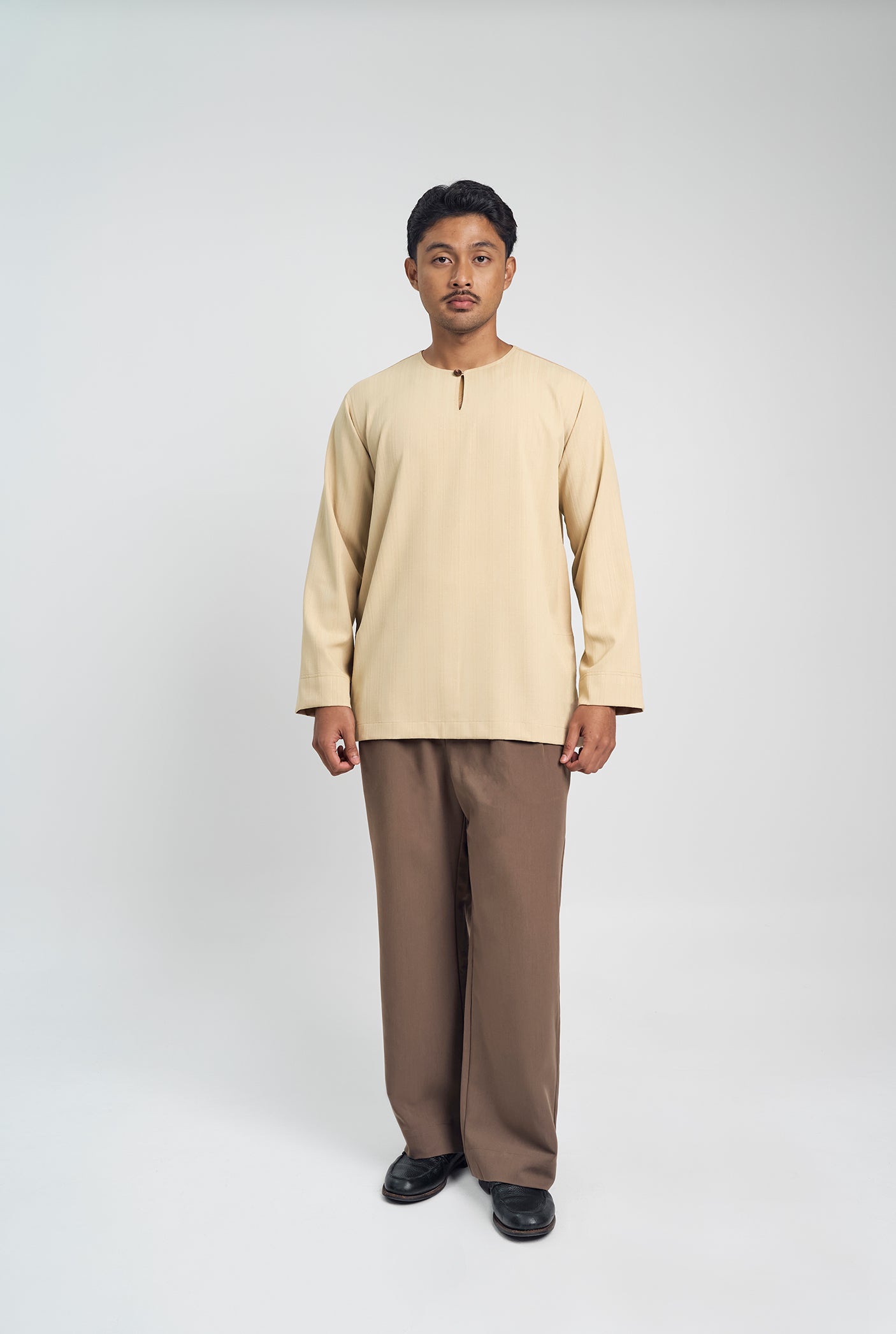 Lembar Modern Fit Long Sleeves Top - Light Brown