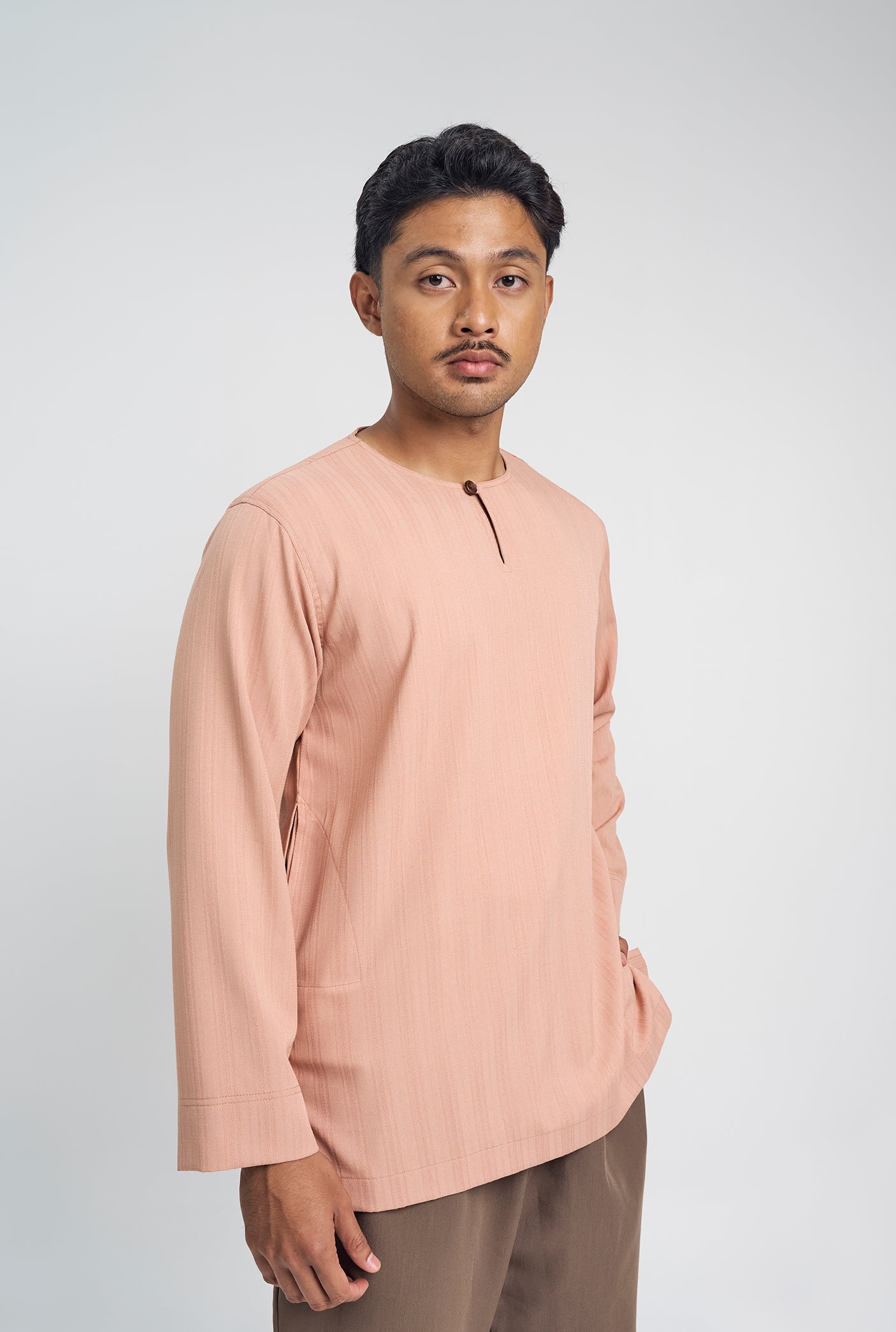 Lembar Modern Fit Long Sleeves Top - Apricot