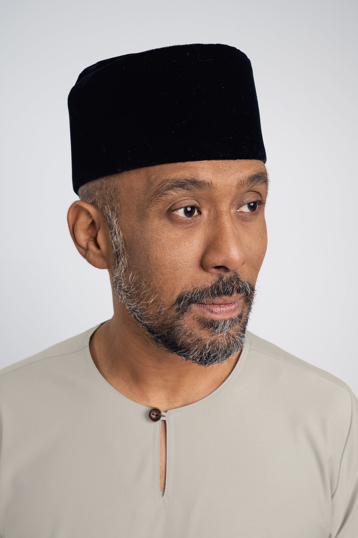 Patawali Modern Fit Baju Melayu Teluk Belanga - Light Khaki