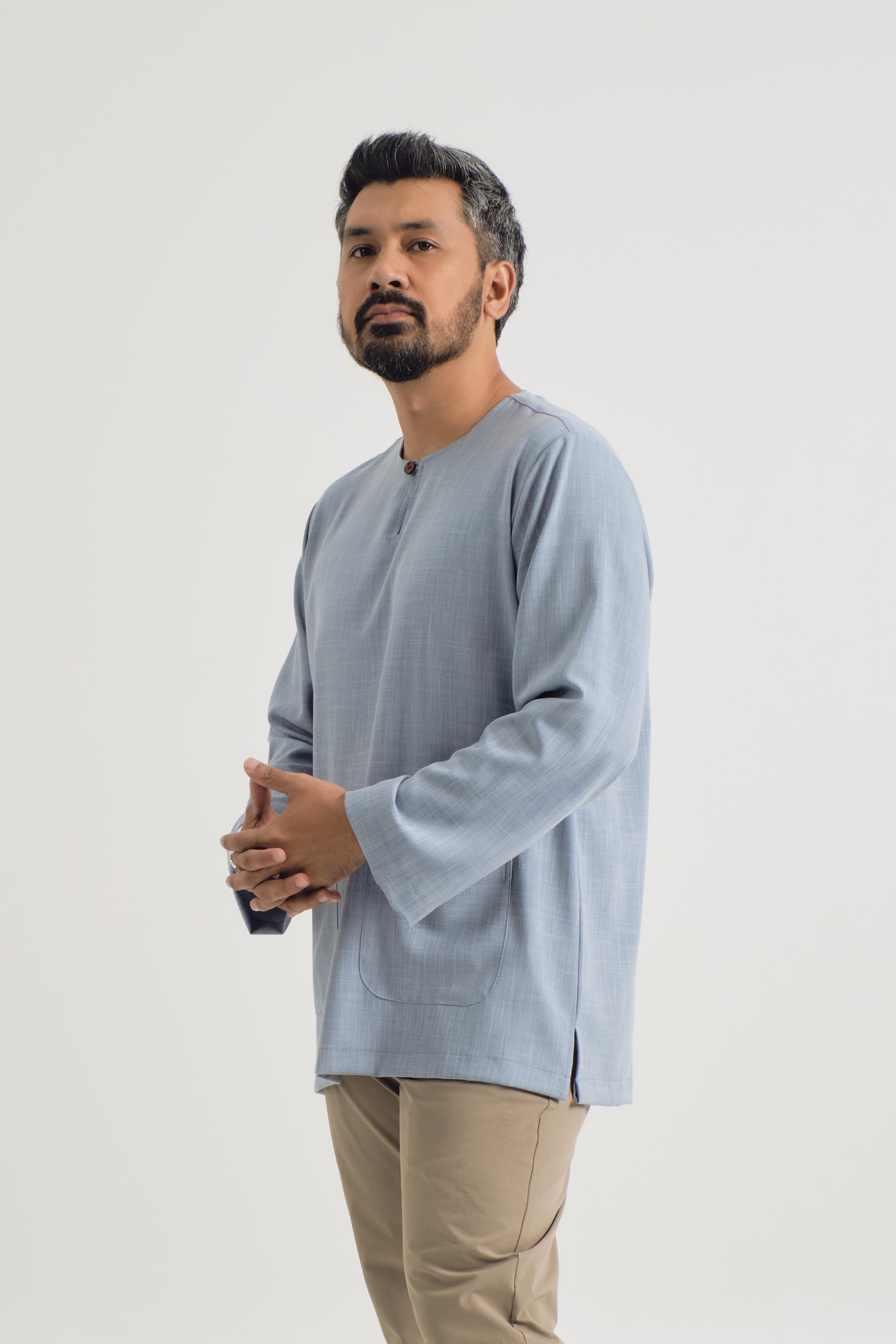 Pangku Plain Men Top Classic Fit - Light Blue