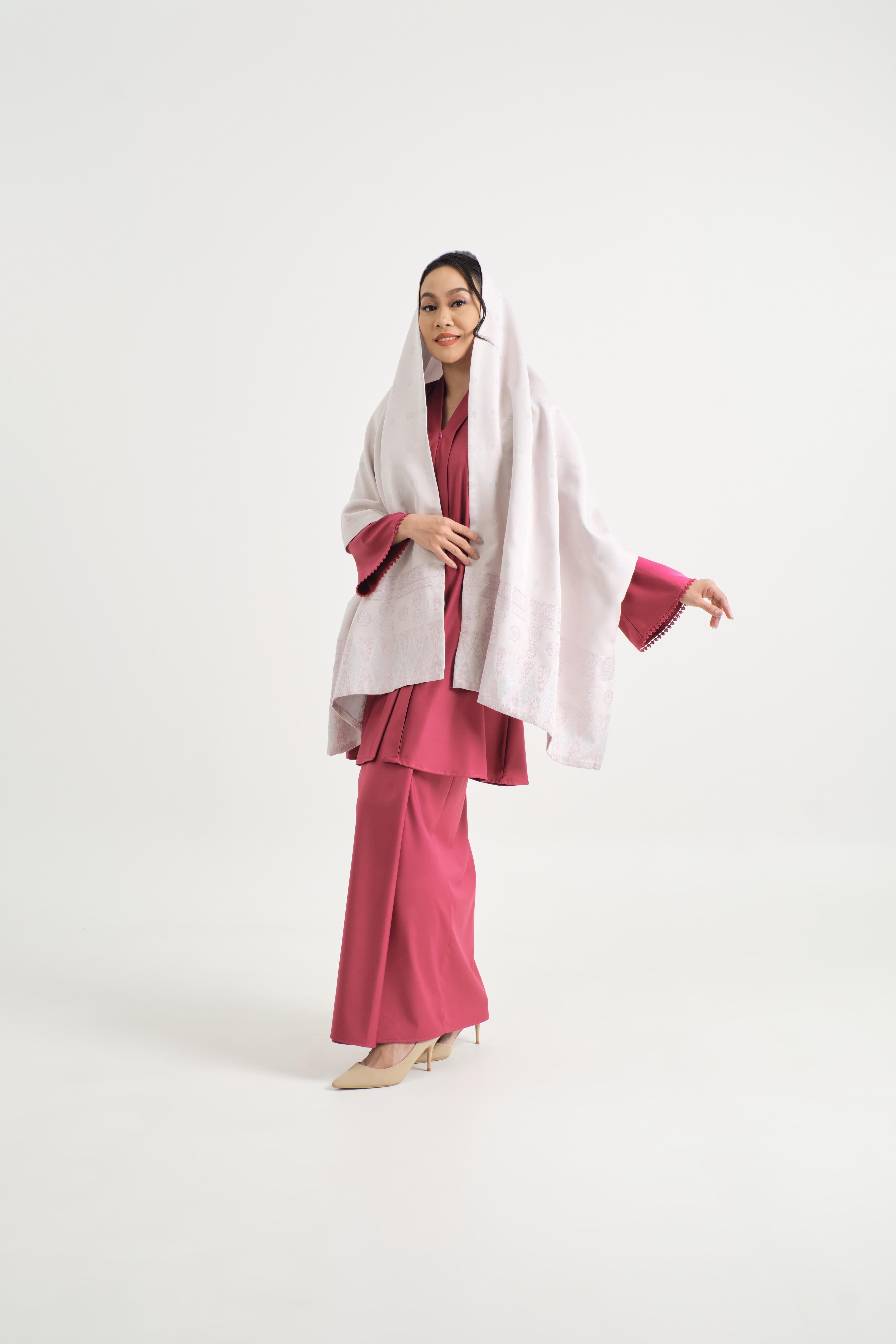 Patawali Baju Kebaya - Magenta Pink