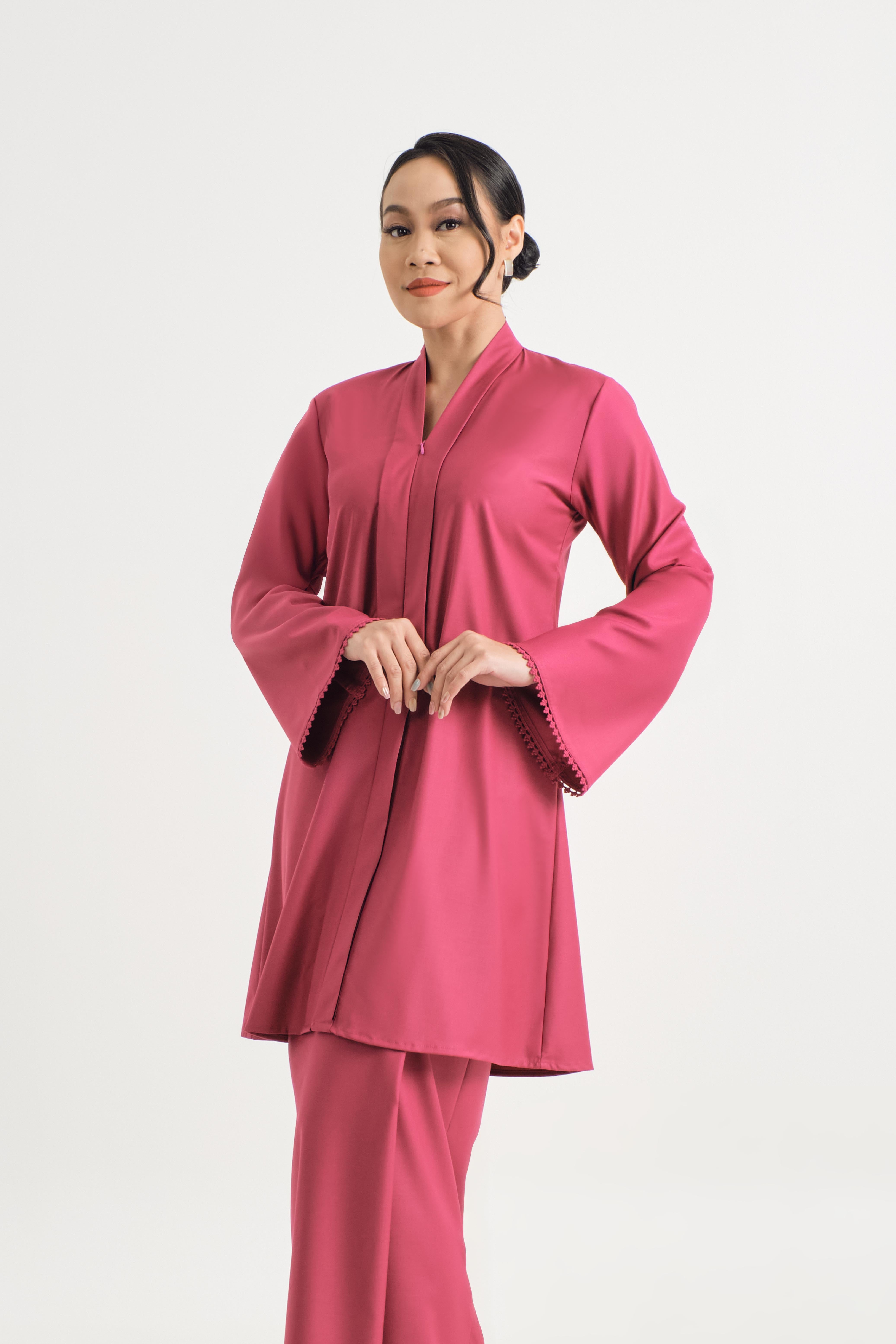 Patawali Baju Kebaya - Magenta Pink