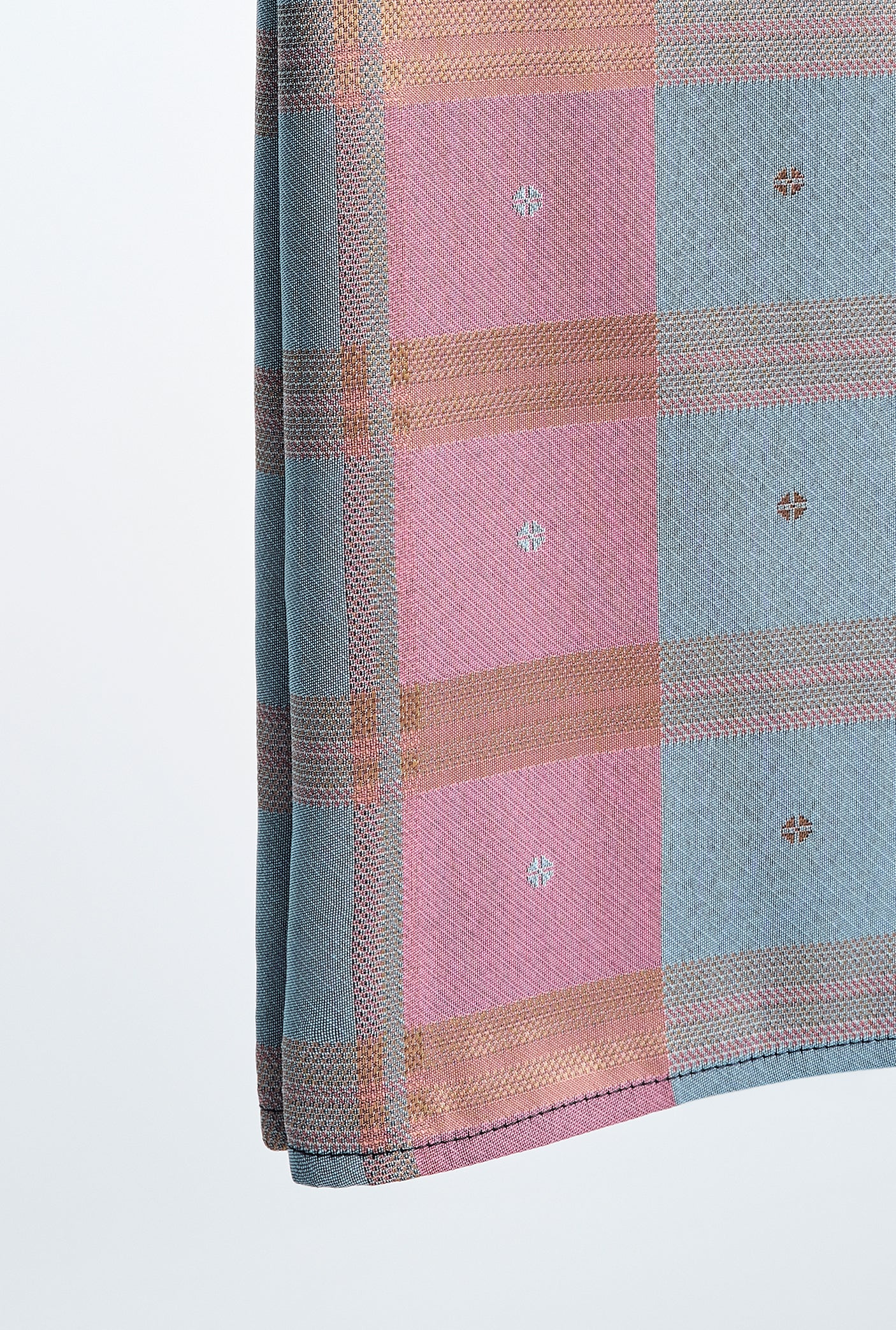 Samping Lajur Cengkih - Emas Merah Jambu