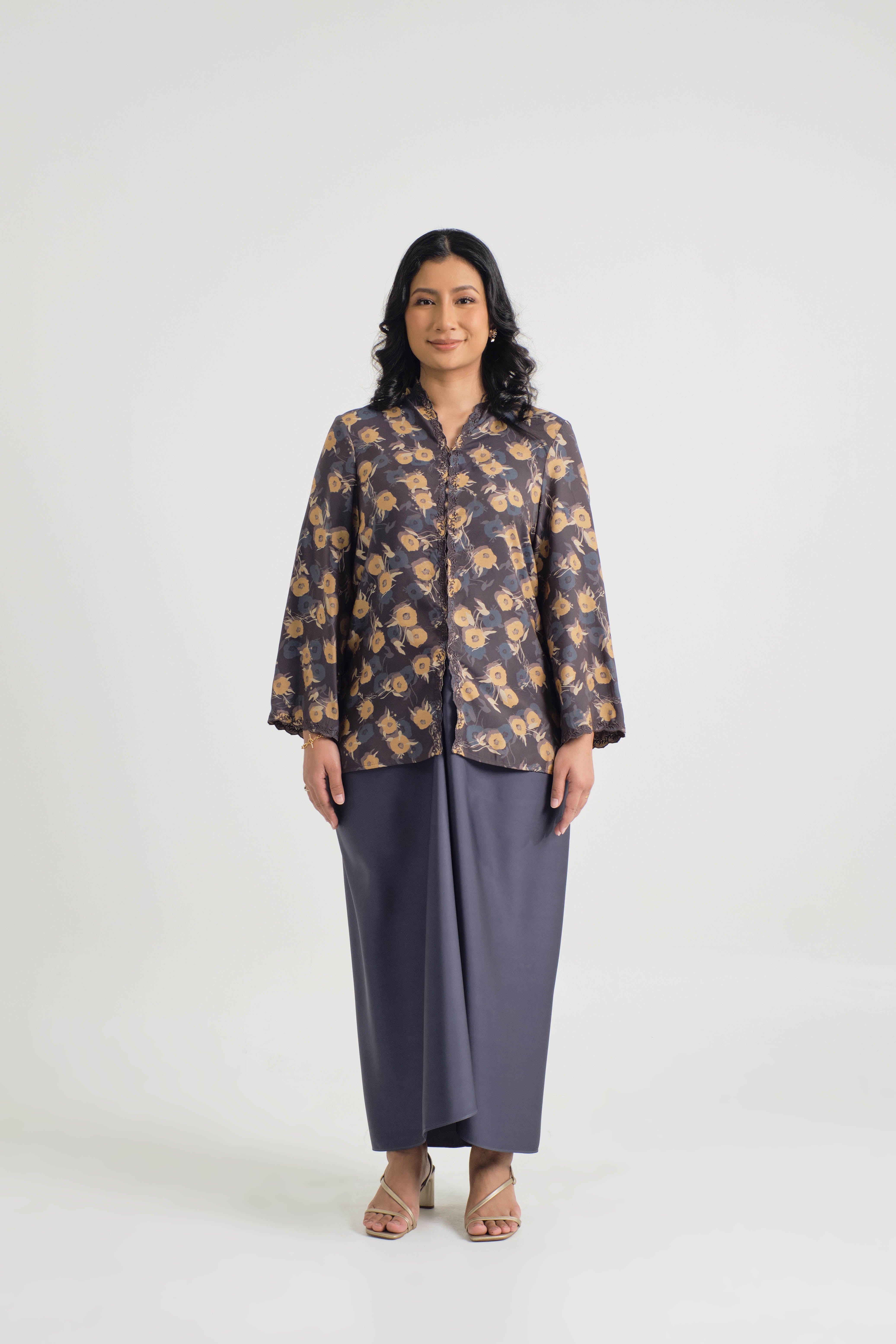 Women Series Soraya Kebaya Lepas - Metallic Blue