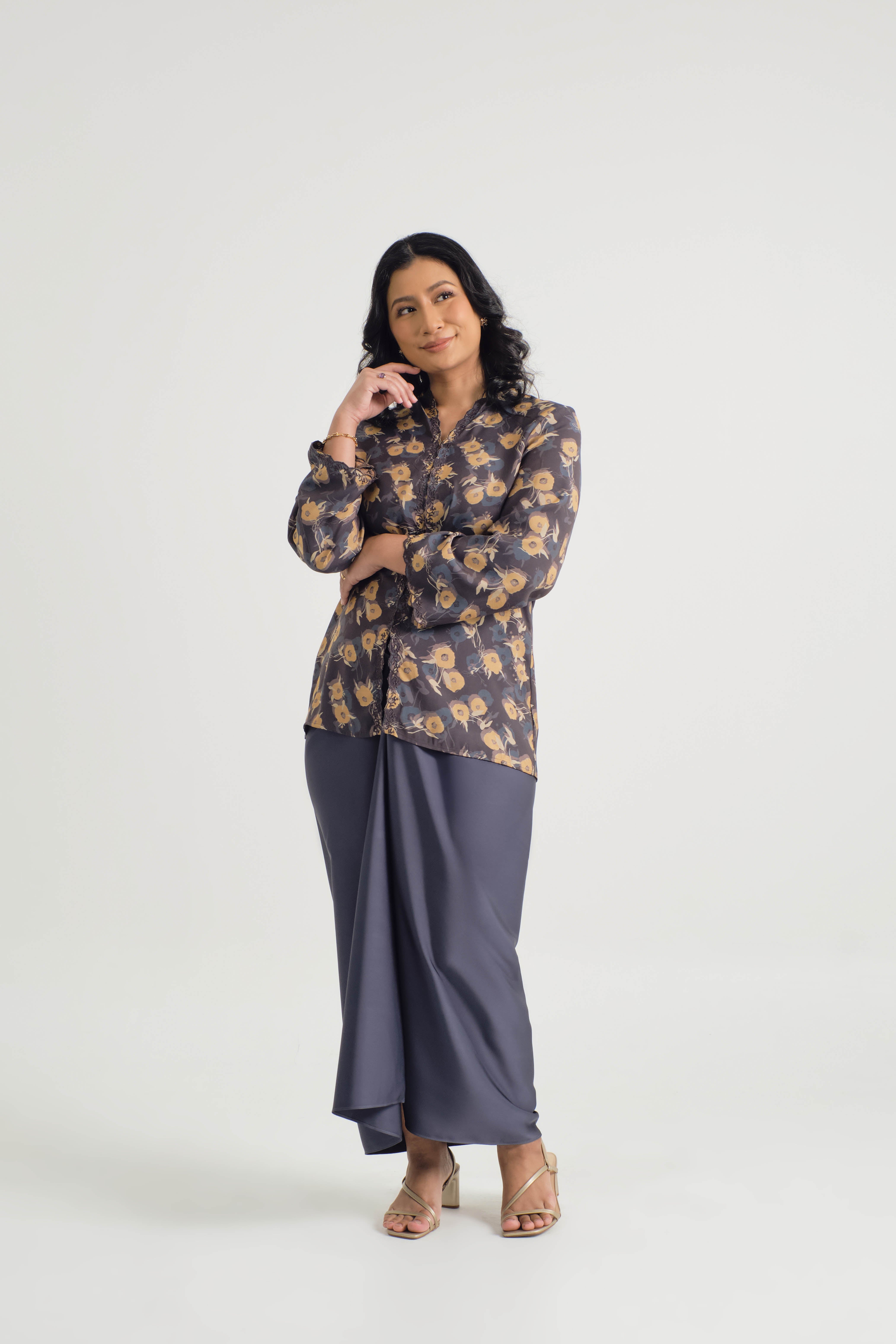 Women Series Soraya Kebaya Lepas - Metallic Blue