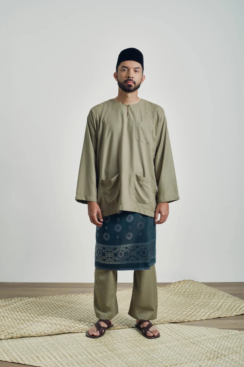 OG' Series Baju Melayu Teluk Belanga Klasik Seluar Moden - Hijau Lumut