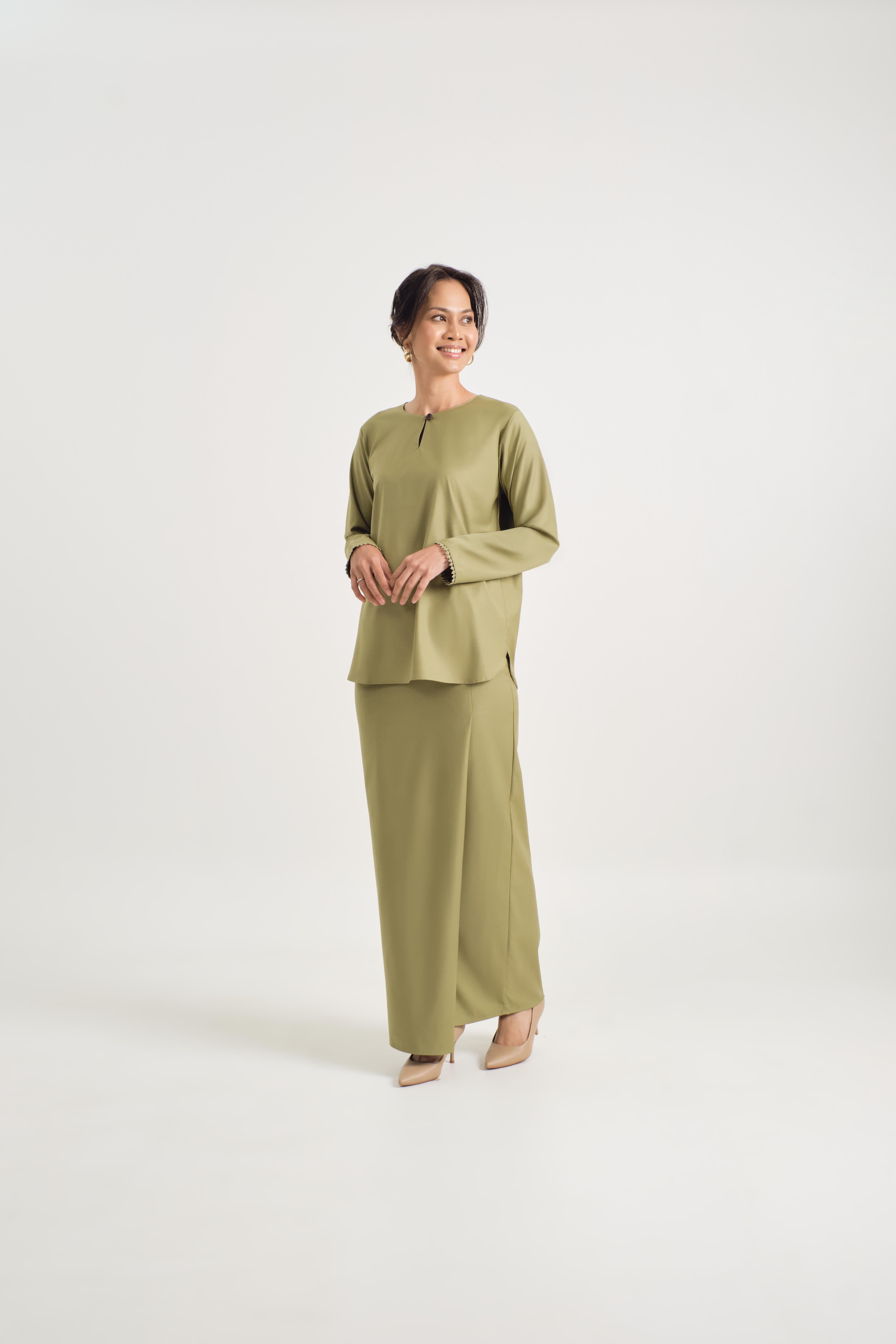 Patawali Baju Kurung - Moss Green