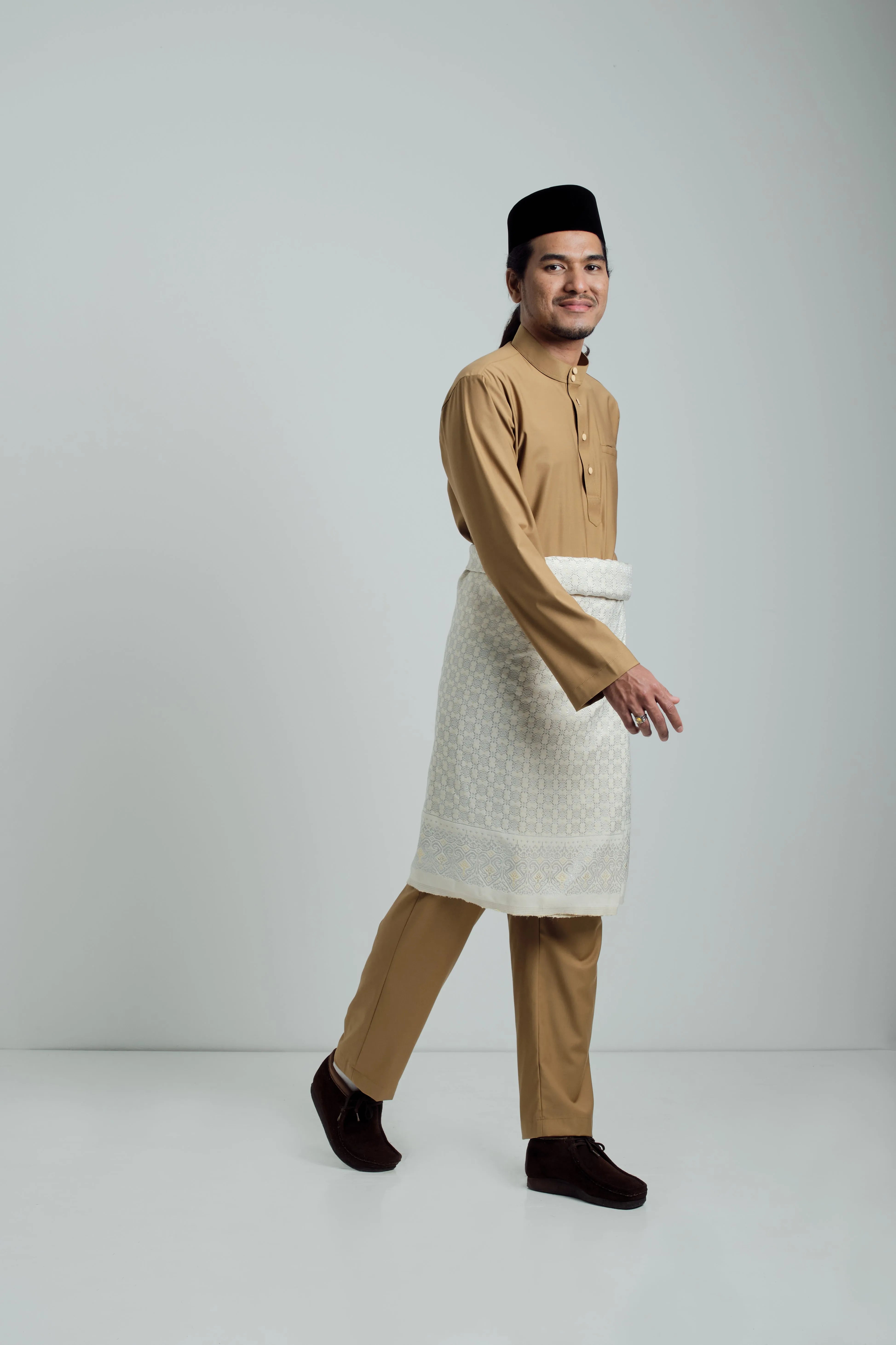 Patawali Baju Melayu Cekak Musang - Mustard Brown