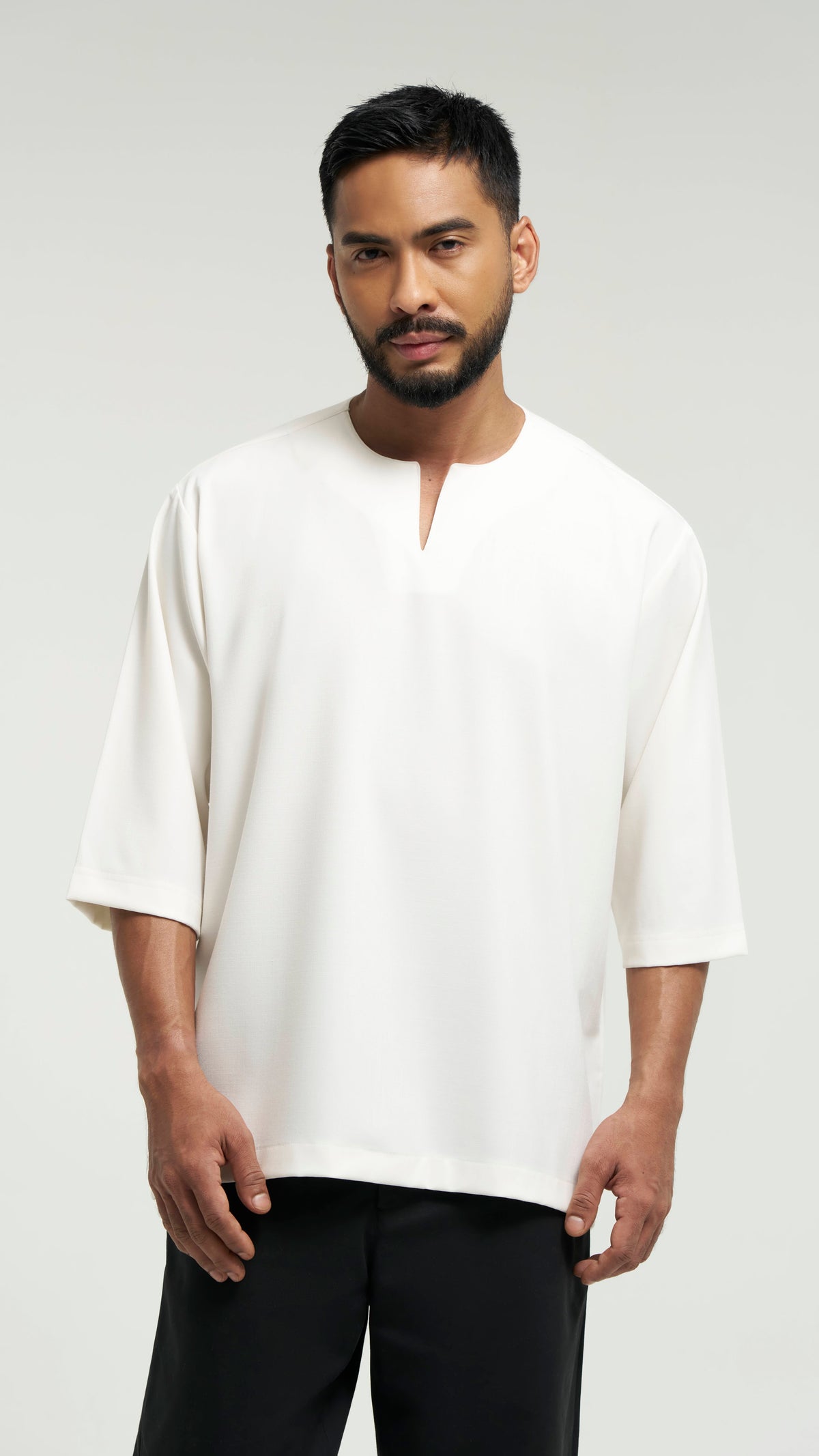 Tasor Loose Fit Quarter Sleeve Top - Off White