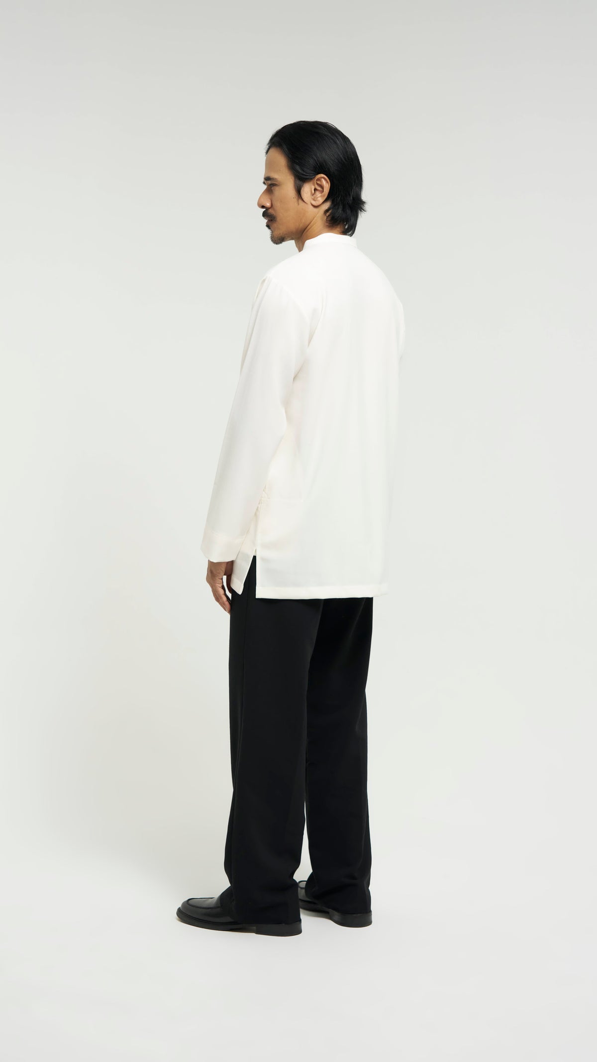 Tasor Modern Fit Collared Top - Off White