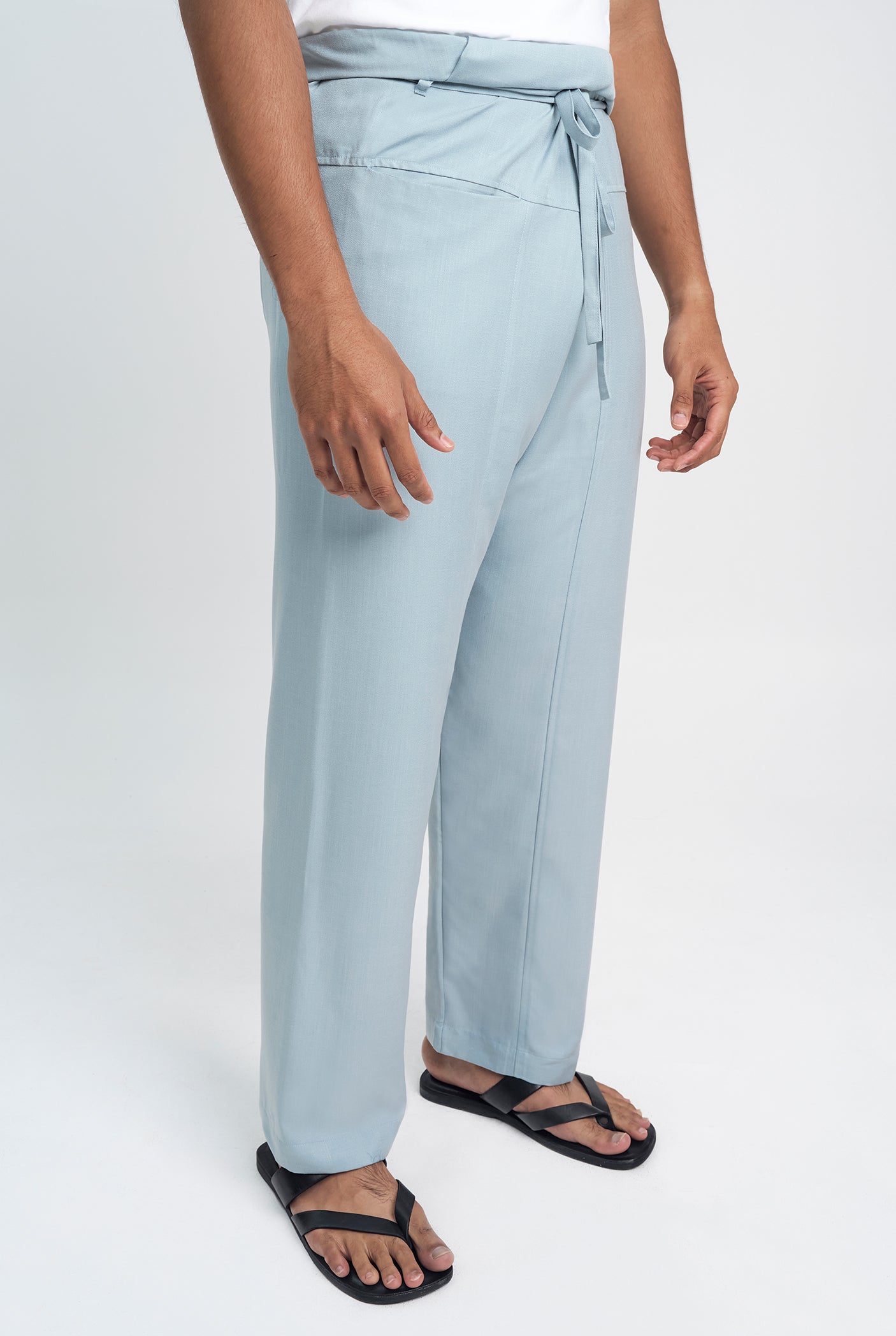 OG' Series Baju Melayu Teluk Belanga Klasik Seluar Ikat - Biru Muda