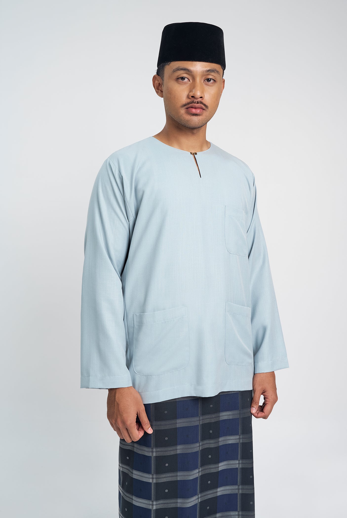OG' Series Baju Melayu Teluk Belanga Klasik Seluar Ikat - Biru Muda