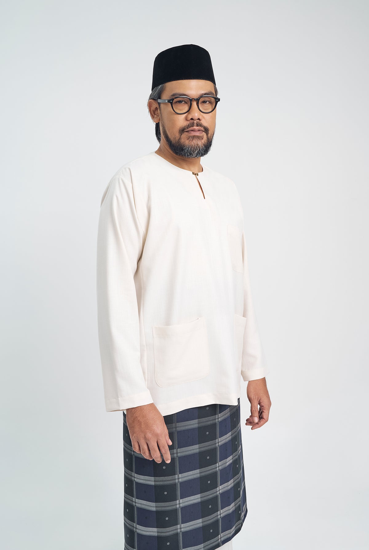 OG' Series Baju Melayu Teluk Belanga Klasik Seluar Moden - Putih Gading