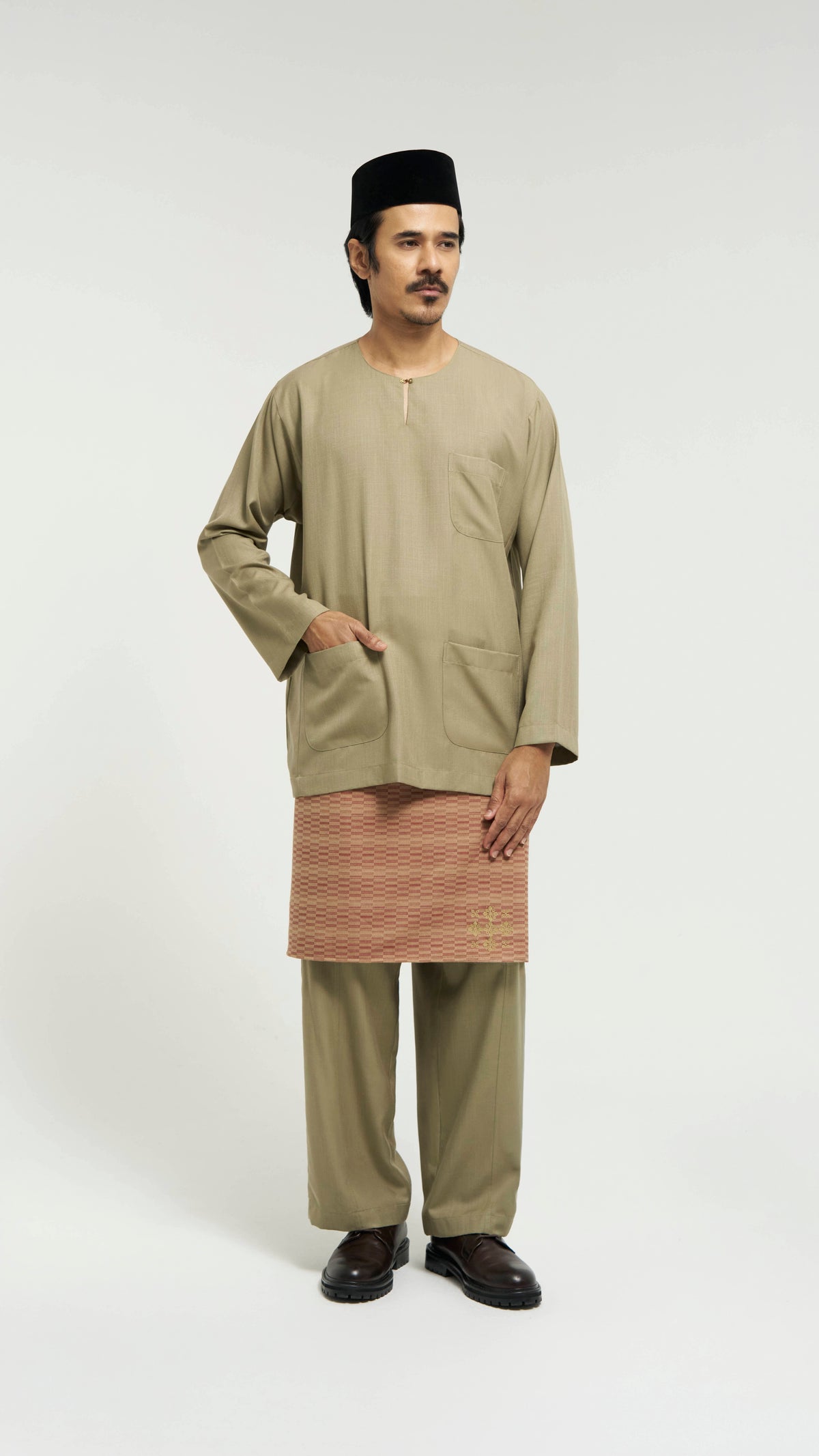 OG' Series Baju Melayu Teluk Belanga Klasik Seluar Moden - Hijau Lumut